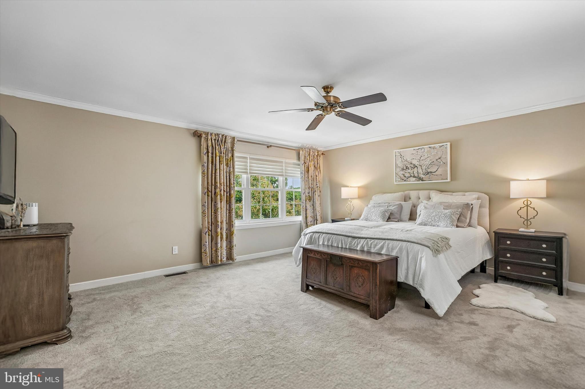 THE HIGHLANDS - Residential