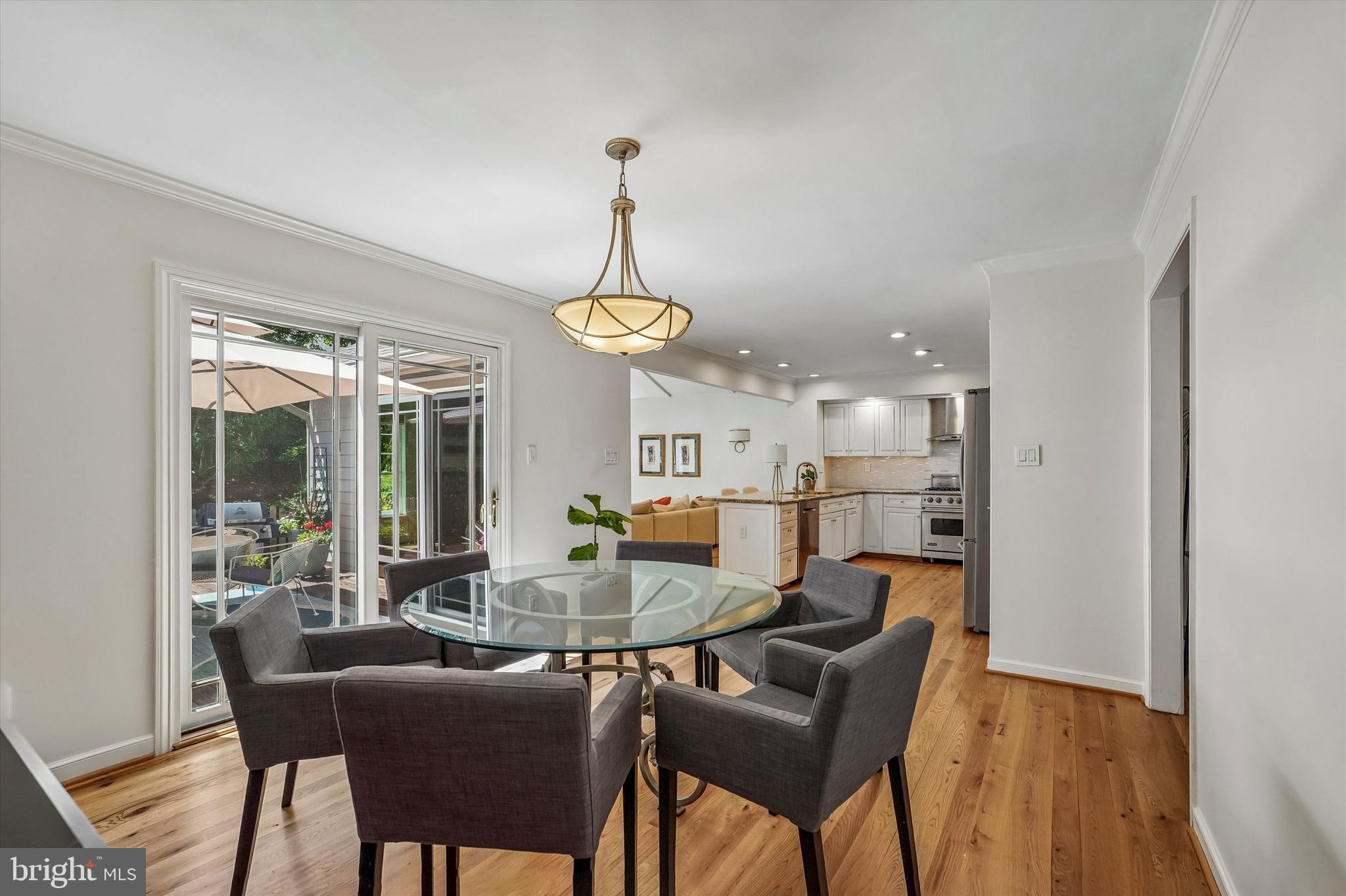 THE HIGHLANDS - Residential