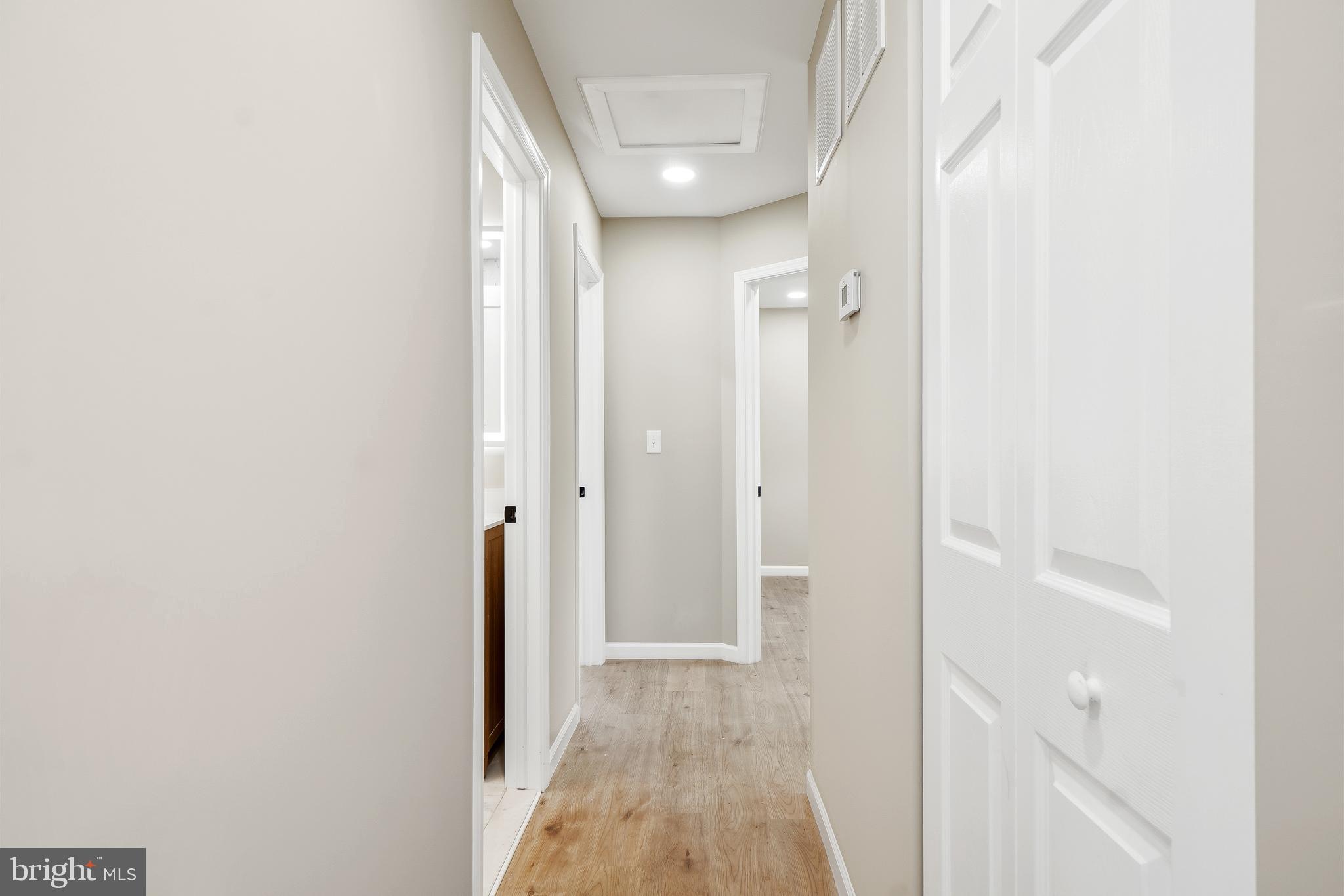 WHEATON WOODS - Residential