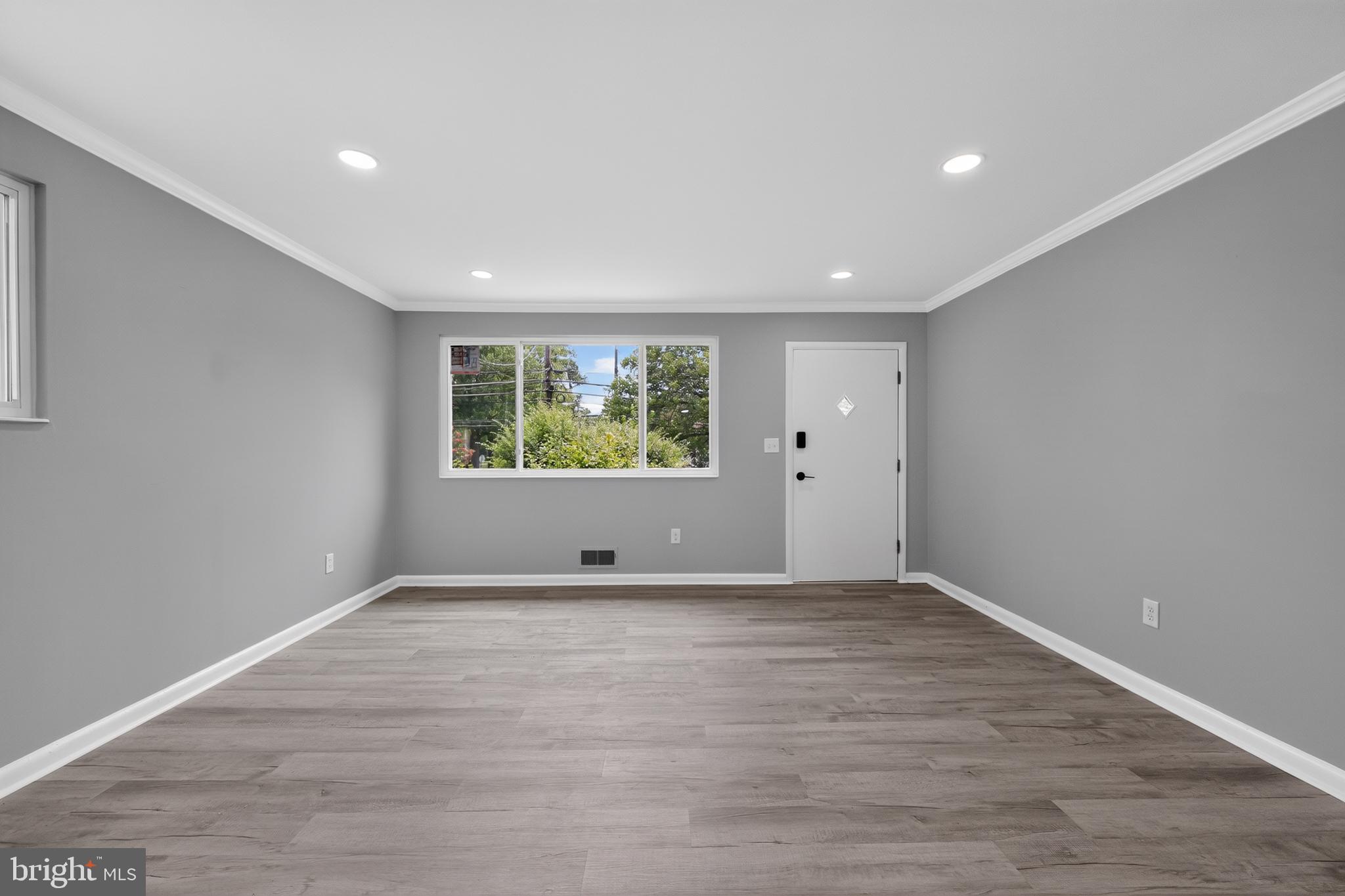 LOCUST SPRINGS - Residential