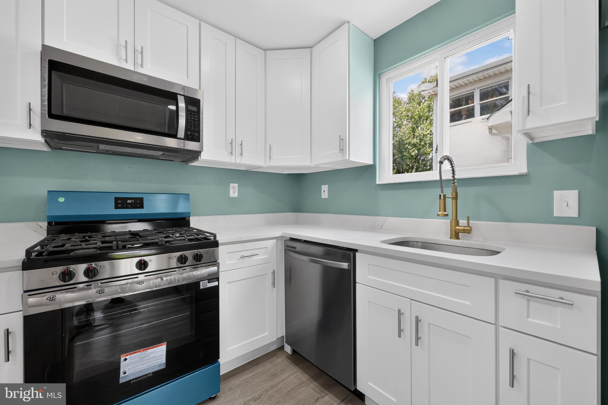 LOCUST SPRINGS - Residential