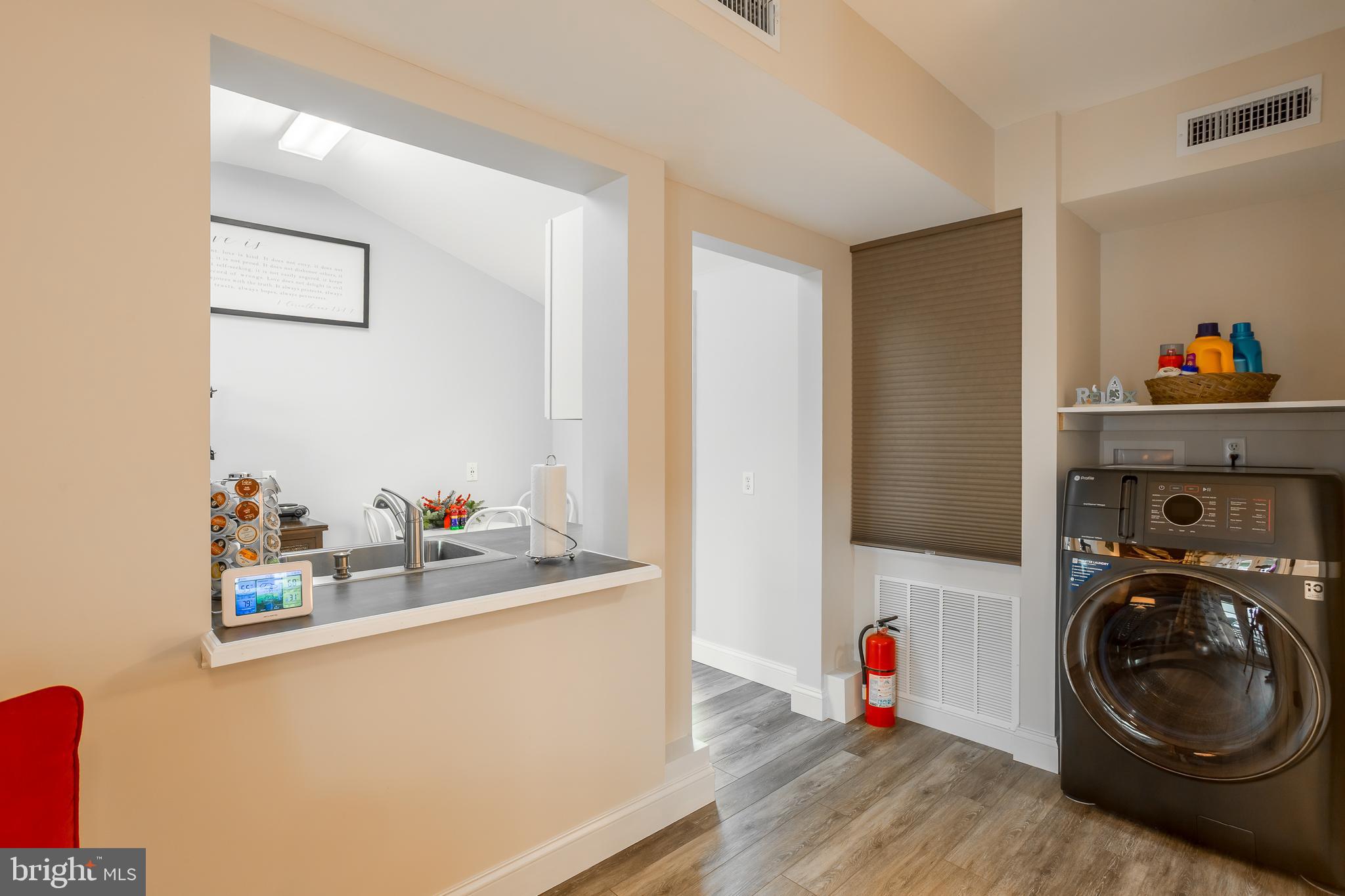 WASHINGTON HEIGHTS - Commercial Sale