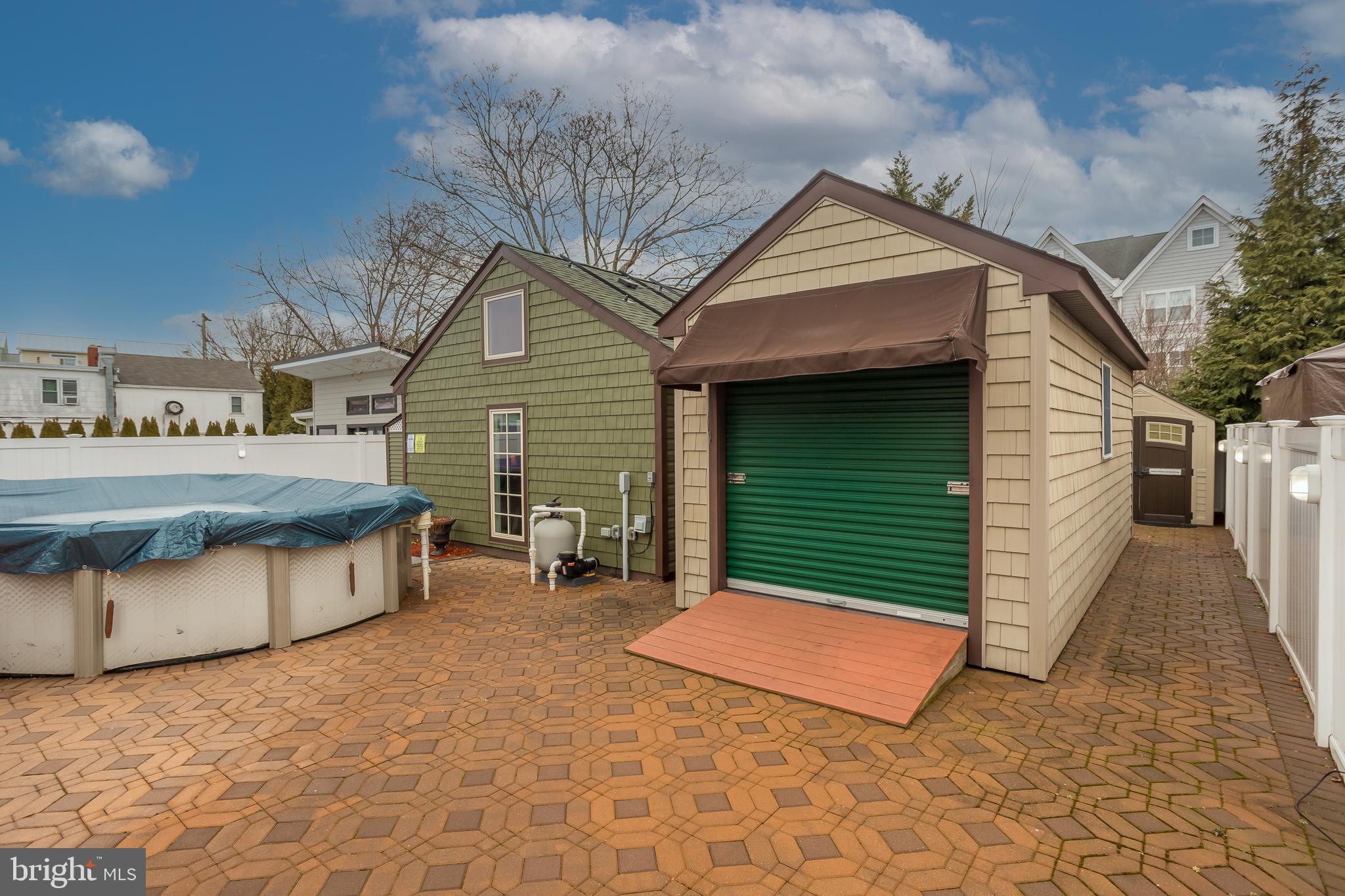 WASHINGTON HEIGHTS - Commercial Sale