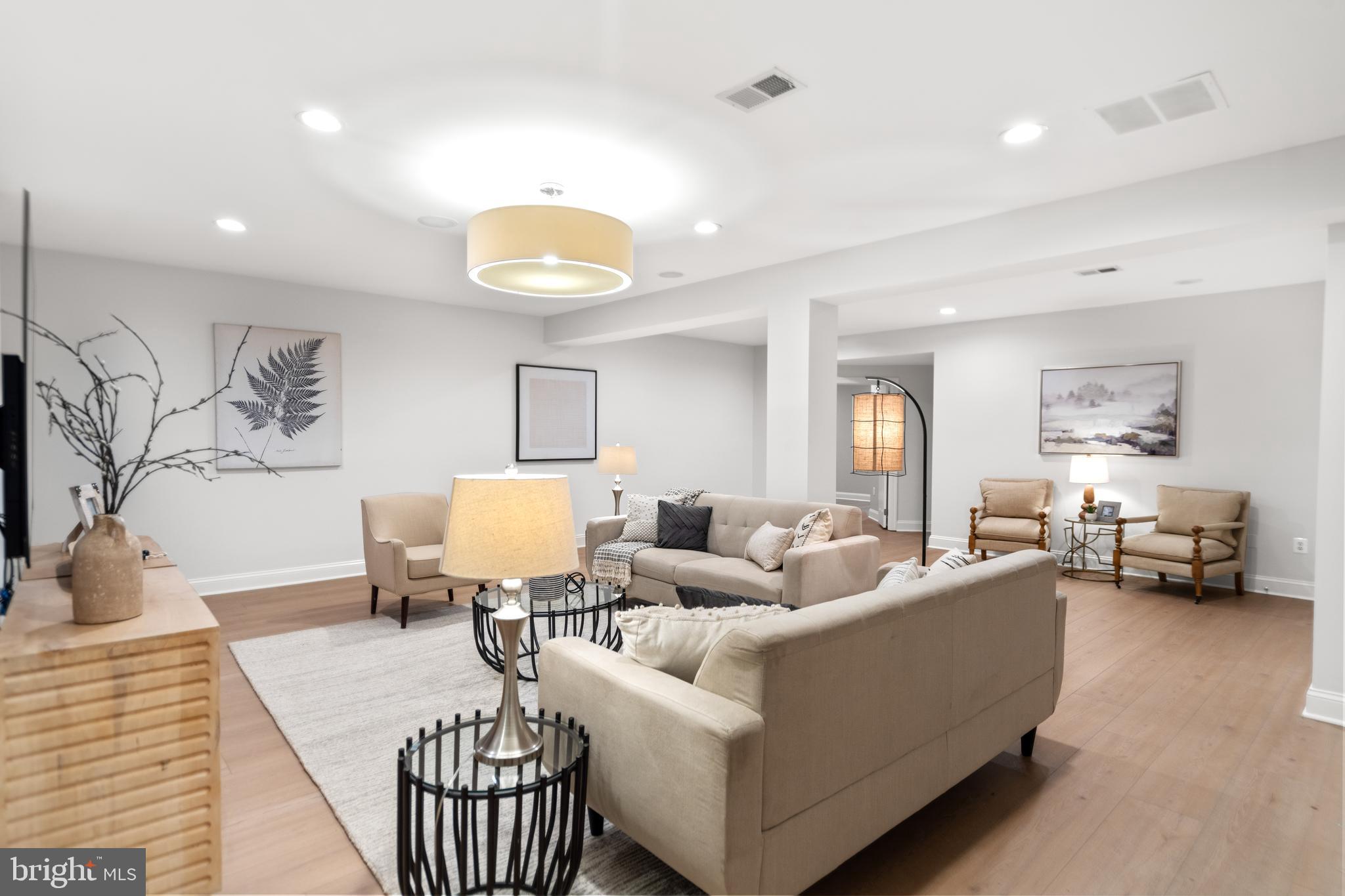 GARFIELD PARK - Residential