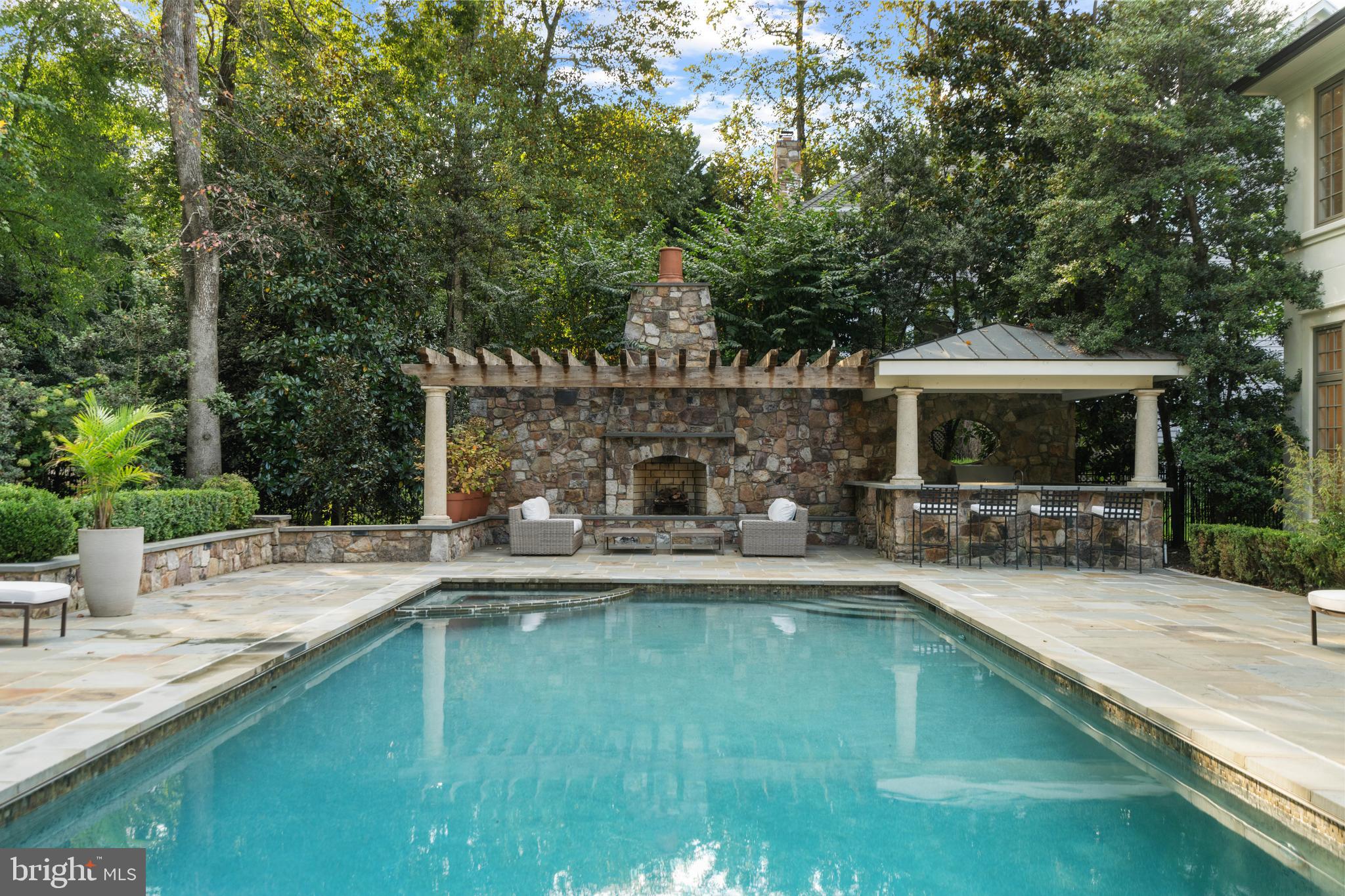 GARFIELD PARK - Residential