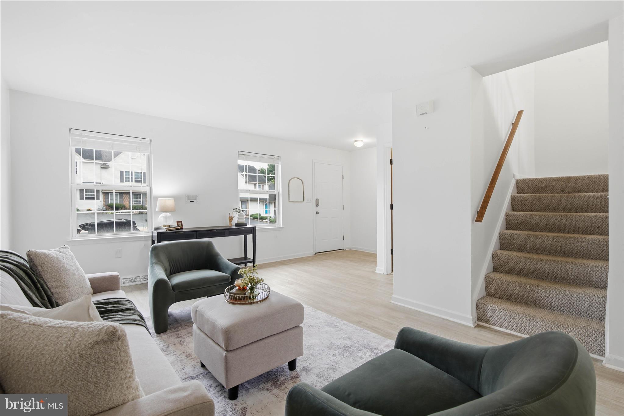 LONGWOOD SQUARE - Residential
