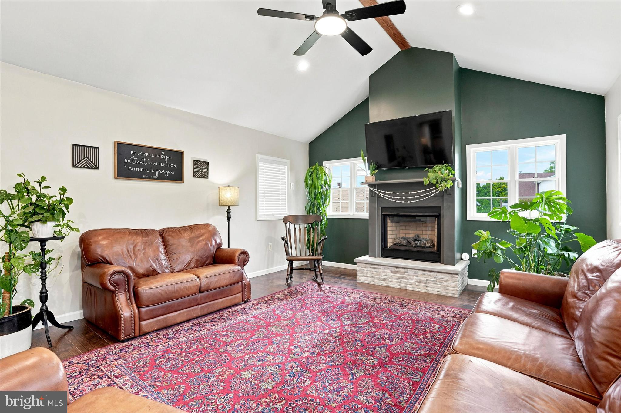 MAYFAIR - Residential