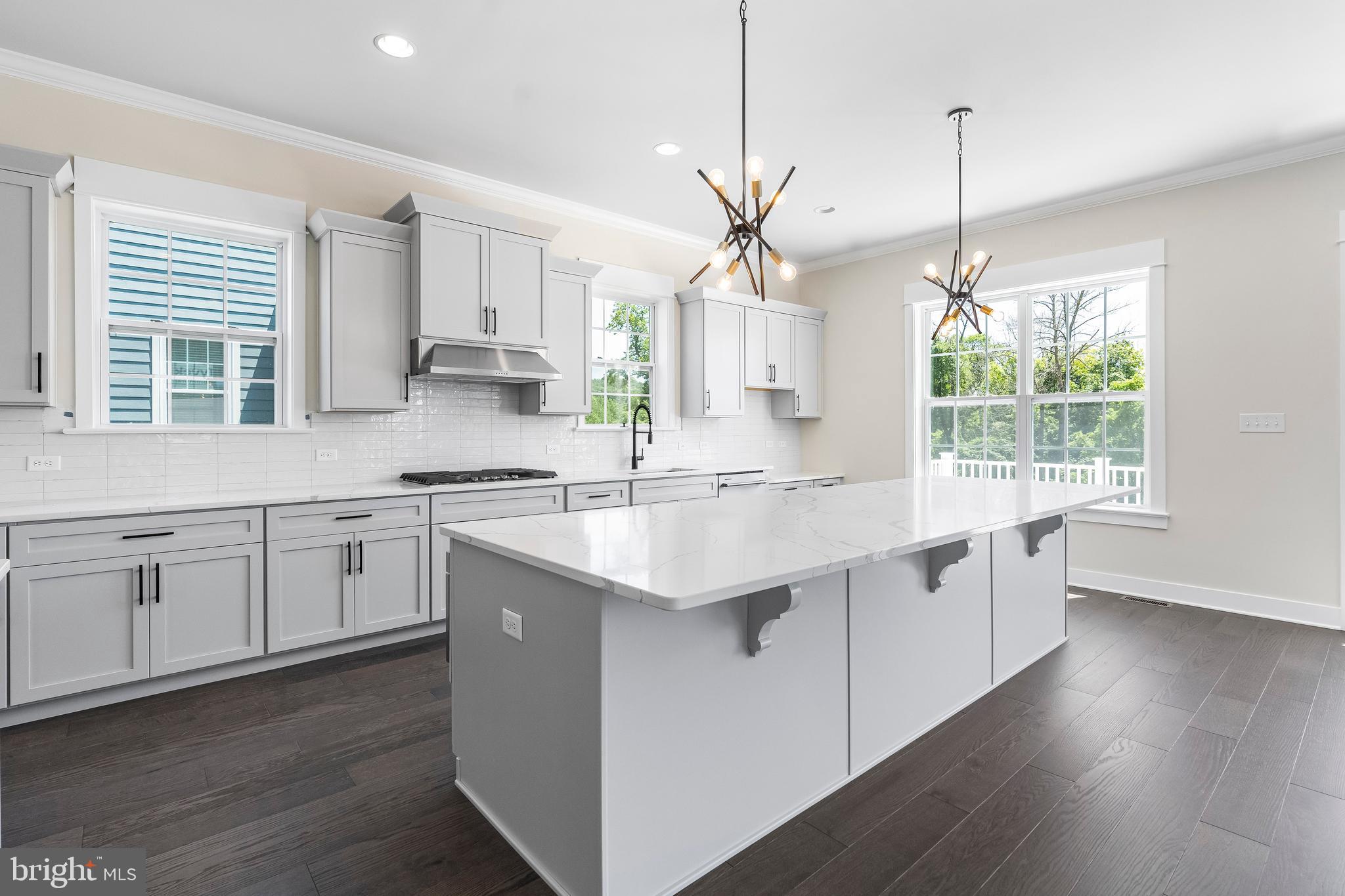 SPRING OAK - Residential