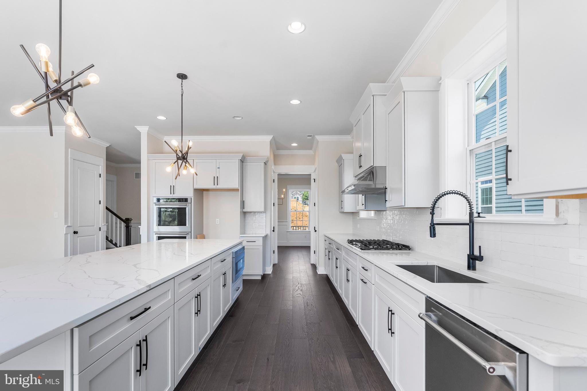 SPRING OAK - Residential