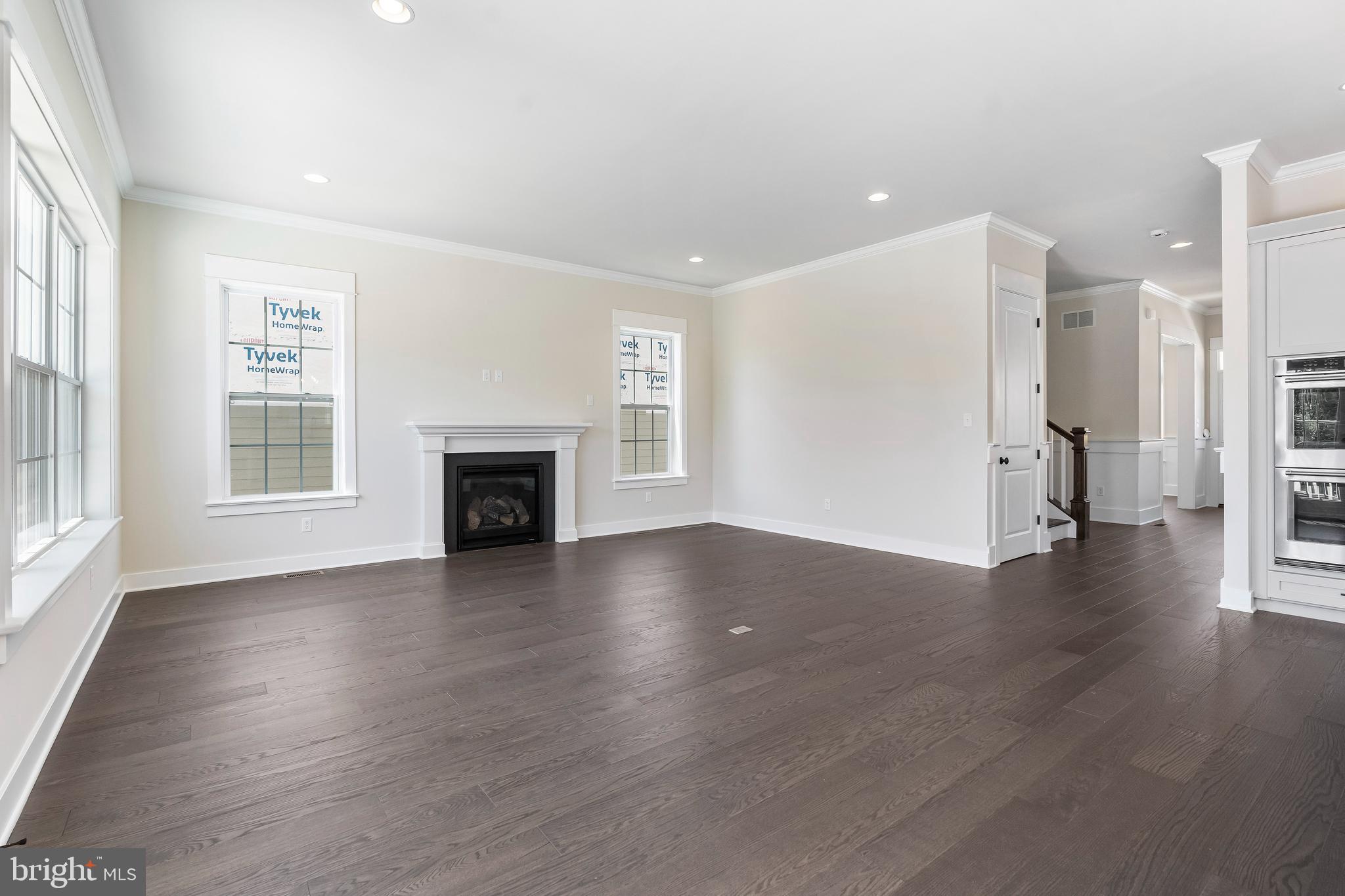 SPRING OAK - Residential