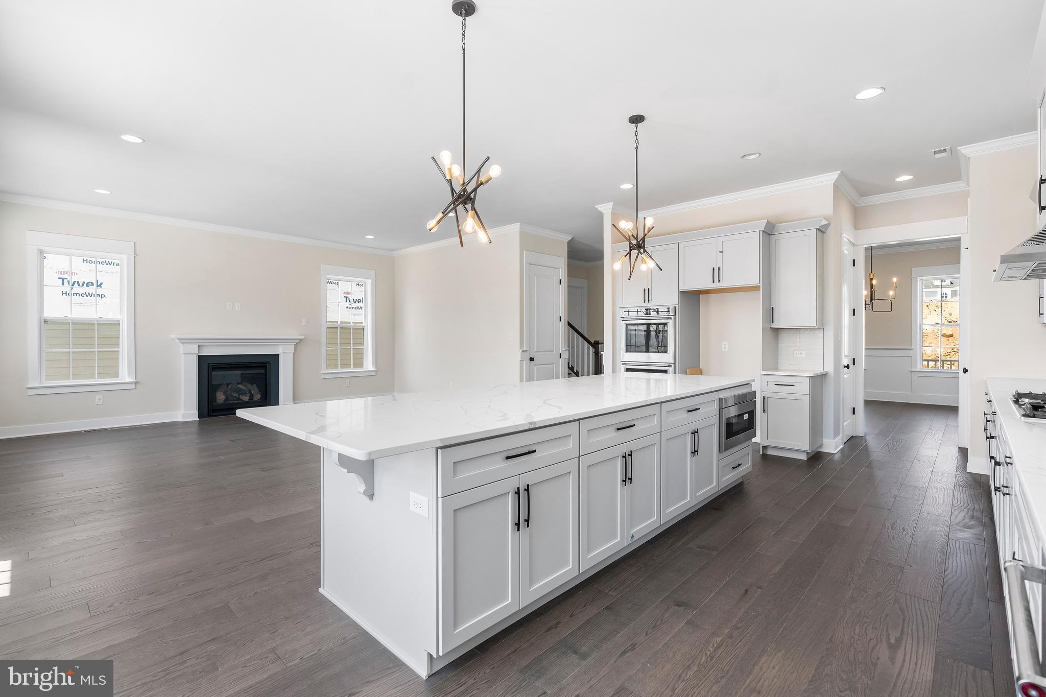 SPRING OAK - Residential