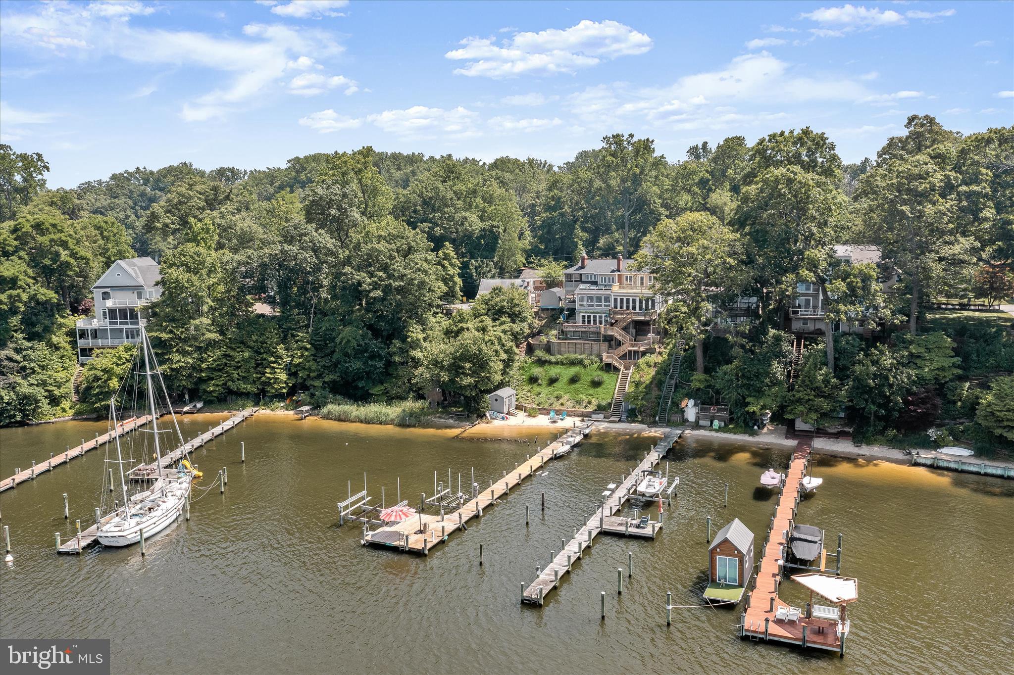 HERALD HARBOR - Residential