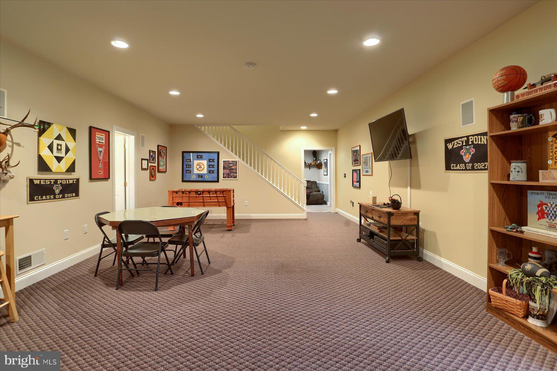 MAYAPPLE VILLAGE - Residential