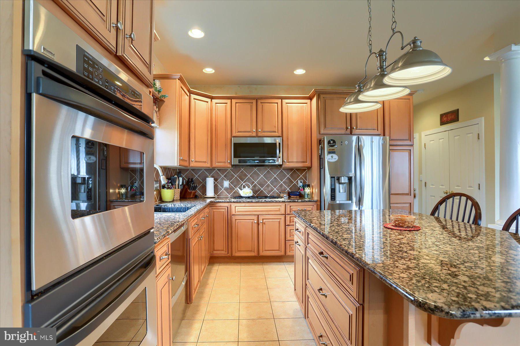MAYAPPLE VILLAGE - Residential