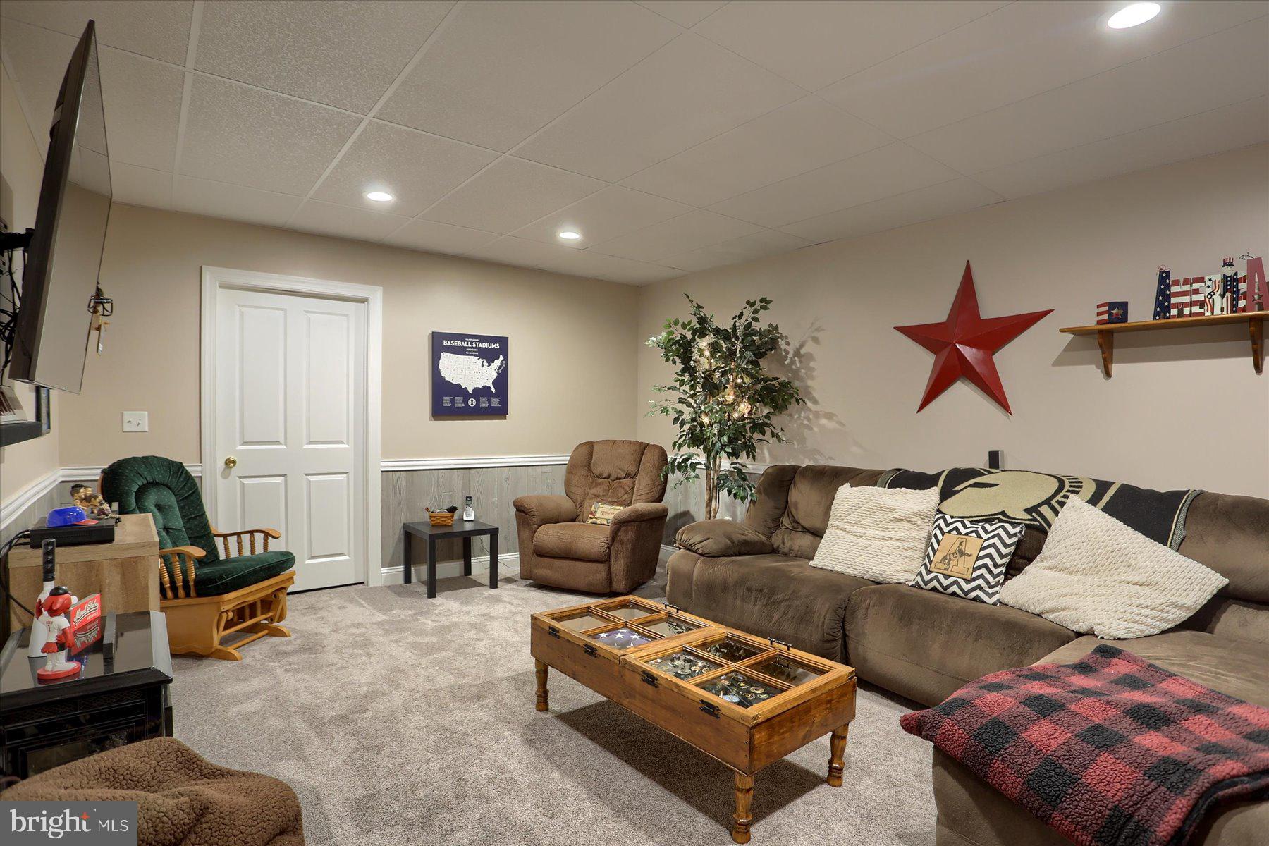 MAYAPPLE VILLAGE - Residential