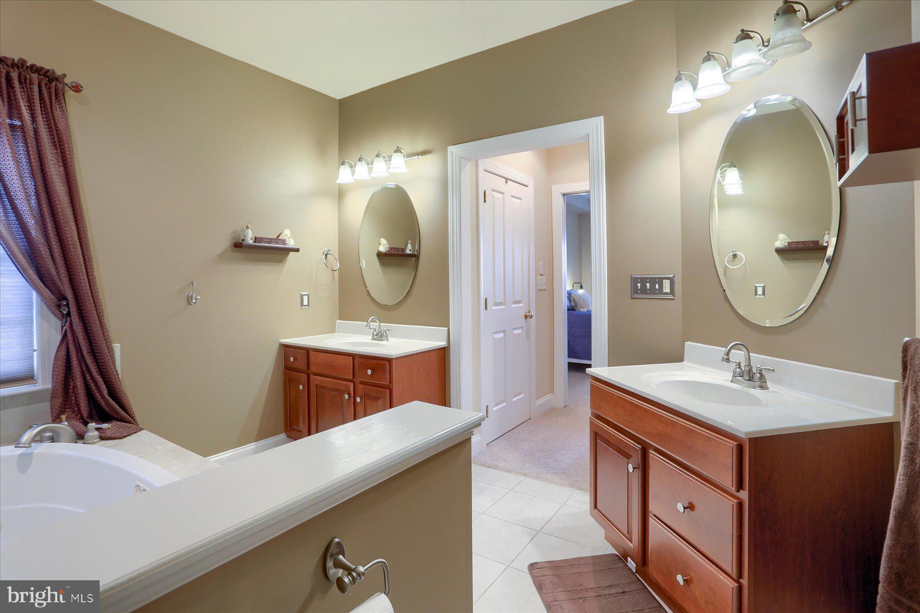 MAYAPPLE VILLAGE - Residential