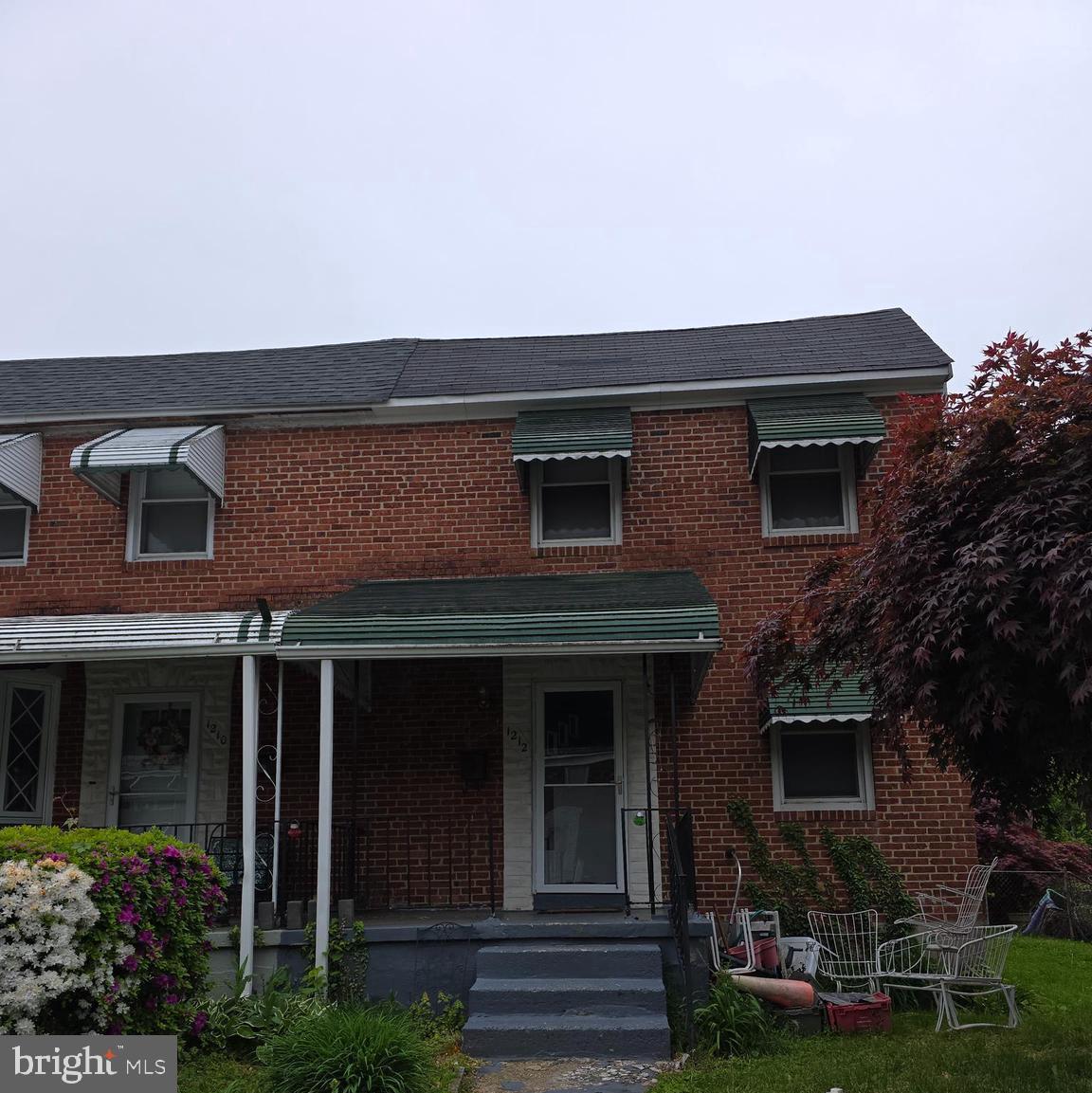 Estate Sale Opportunity! Spacious end-of-group rowhome with a fenced rear yard and a newer furnace already in place. This property is being sold strictly As-Is by the Estate and offers tremendous potential for investors, or buyers looking to add value. Bring your vision and creativity to transform this home into something special. Great investment opportunity with plenty of upside!