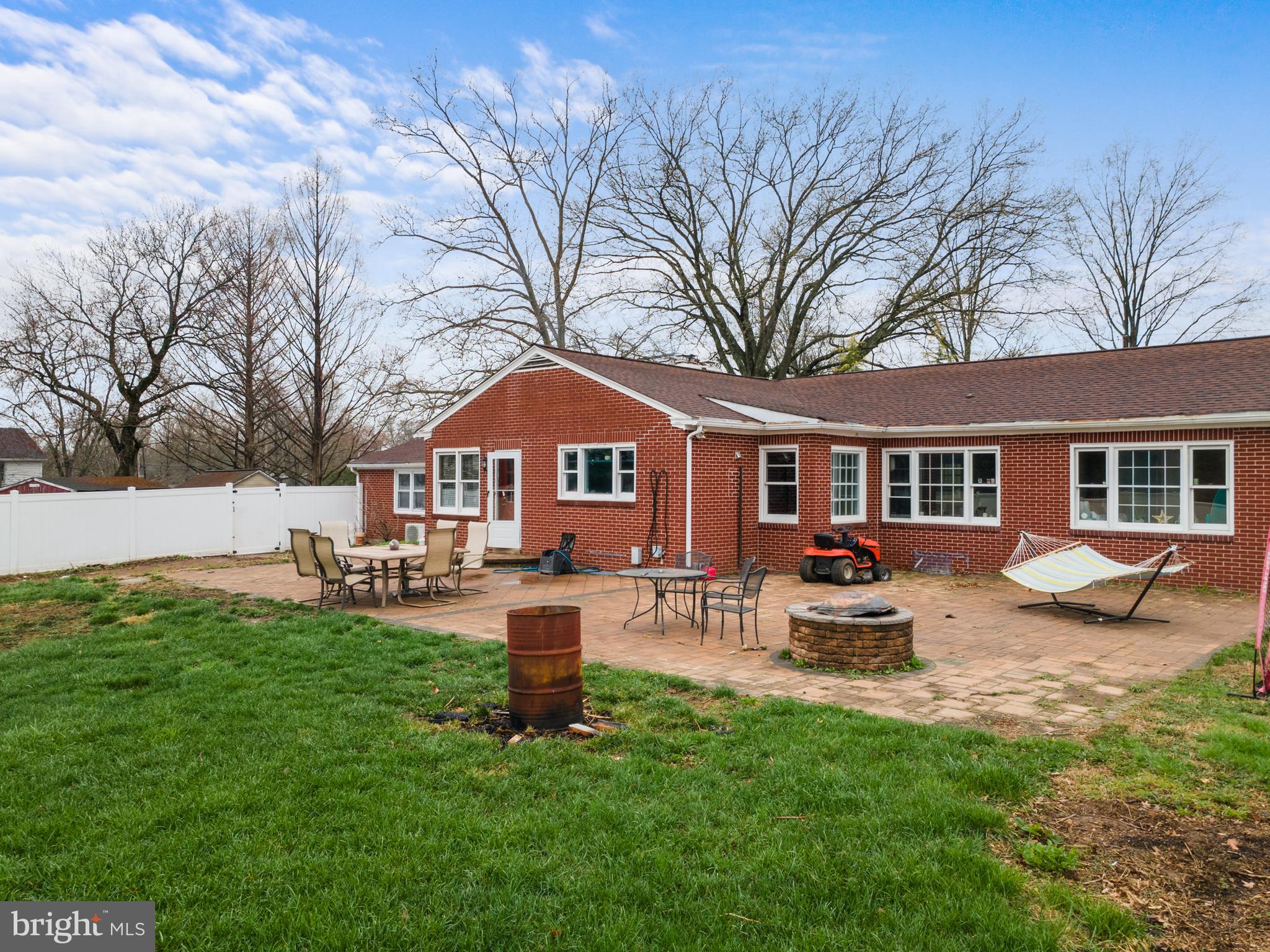 HAVERFORD CROSSING - Residential