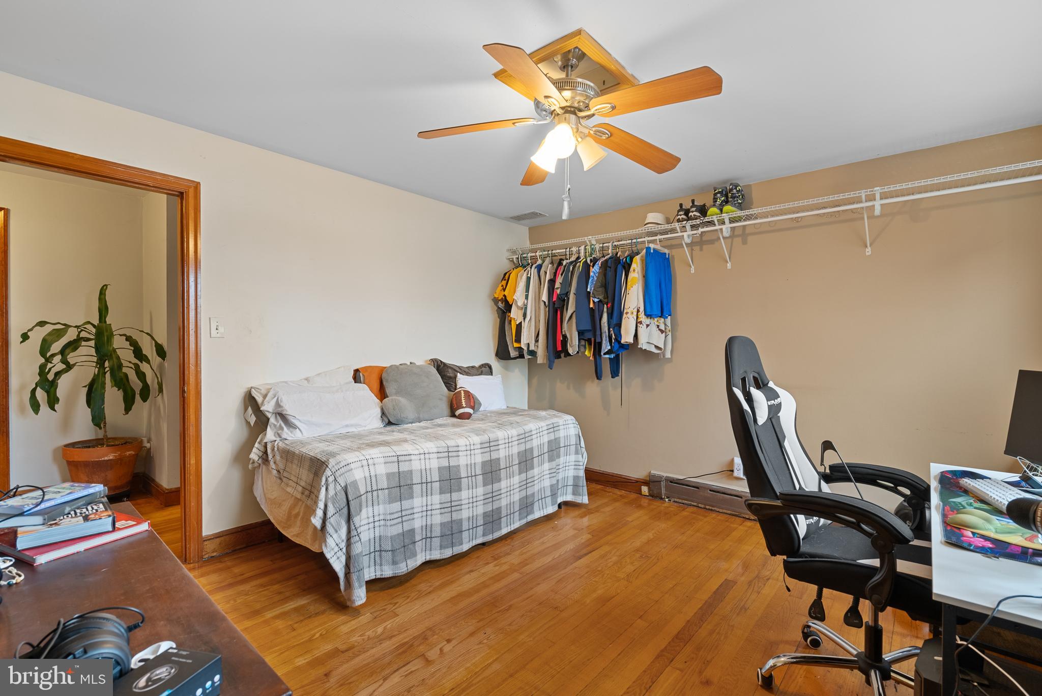 HAVERFORD CROSSING - Residential
