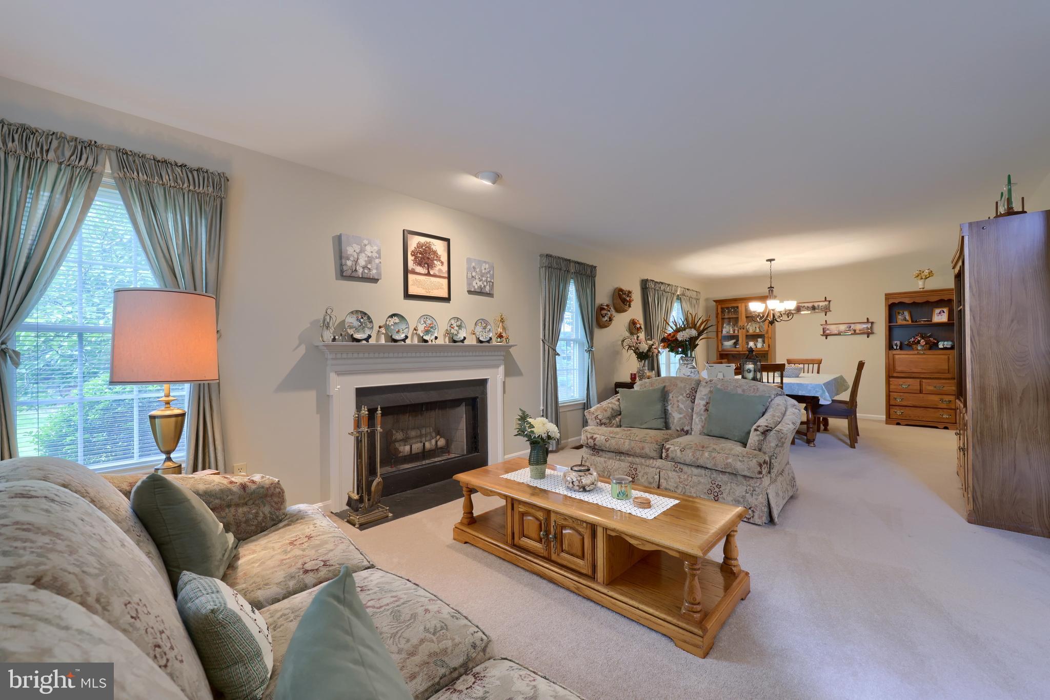 CAMBRIDGE COMMONS - Residential
