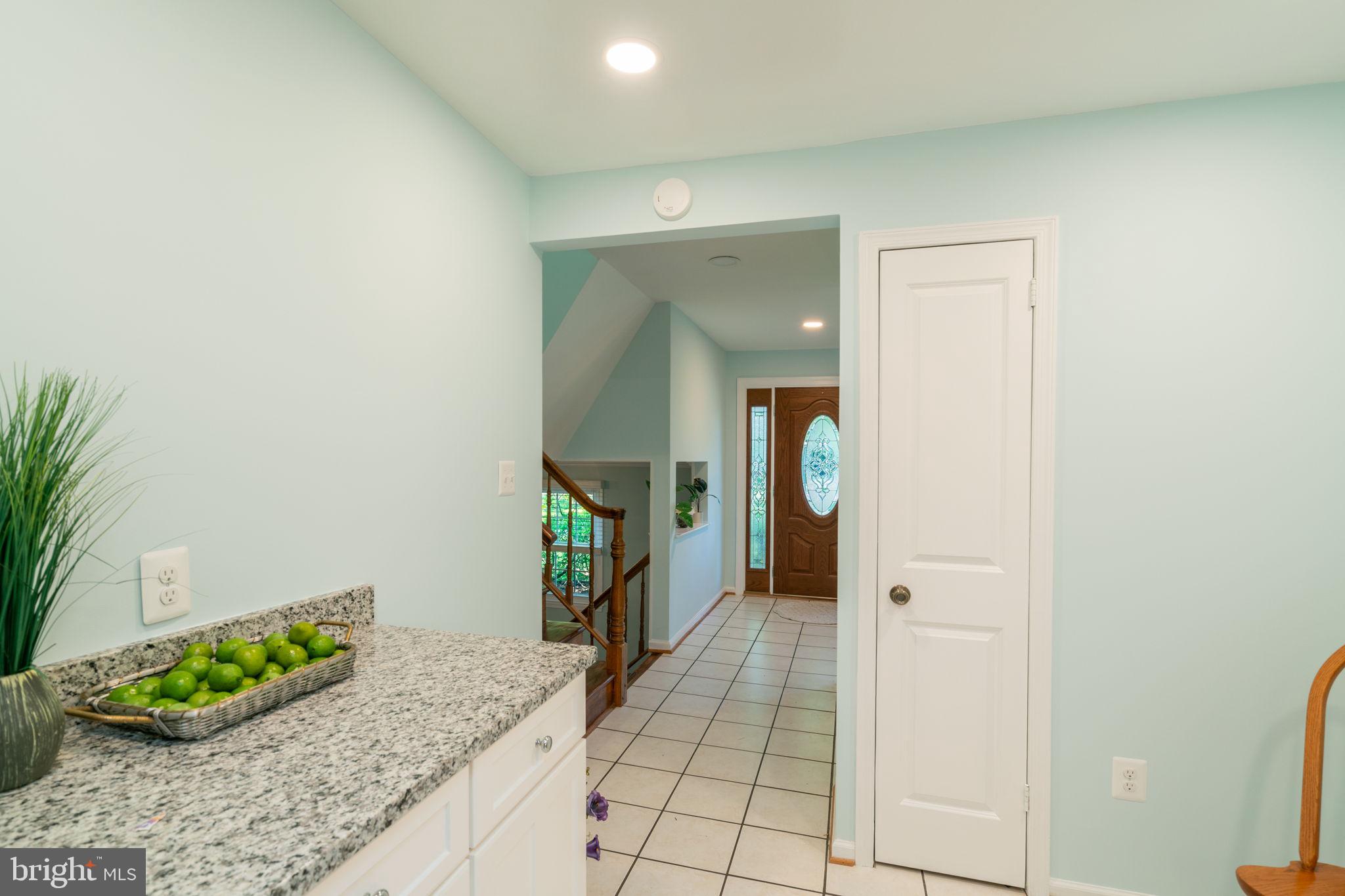 MANOR WOODS - Residential
