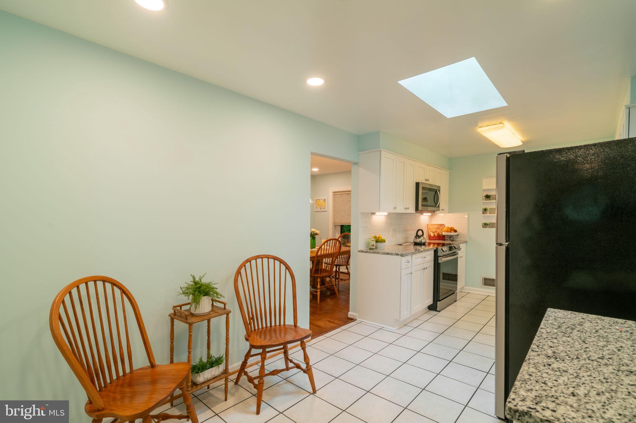 MANOR WOODS - Residential