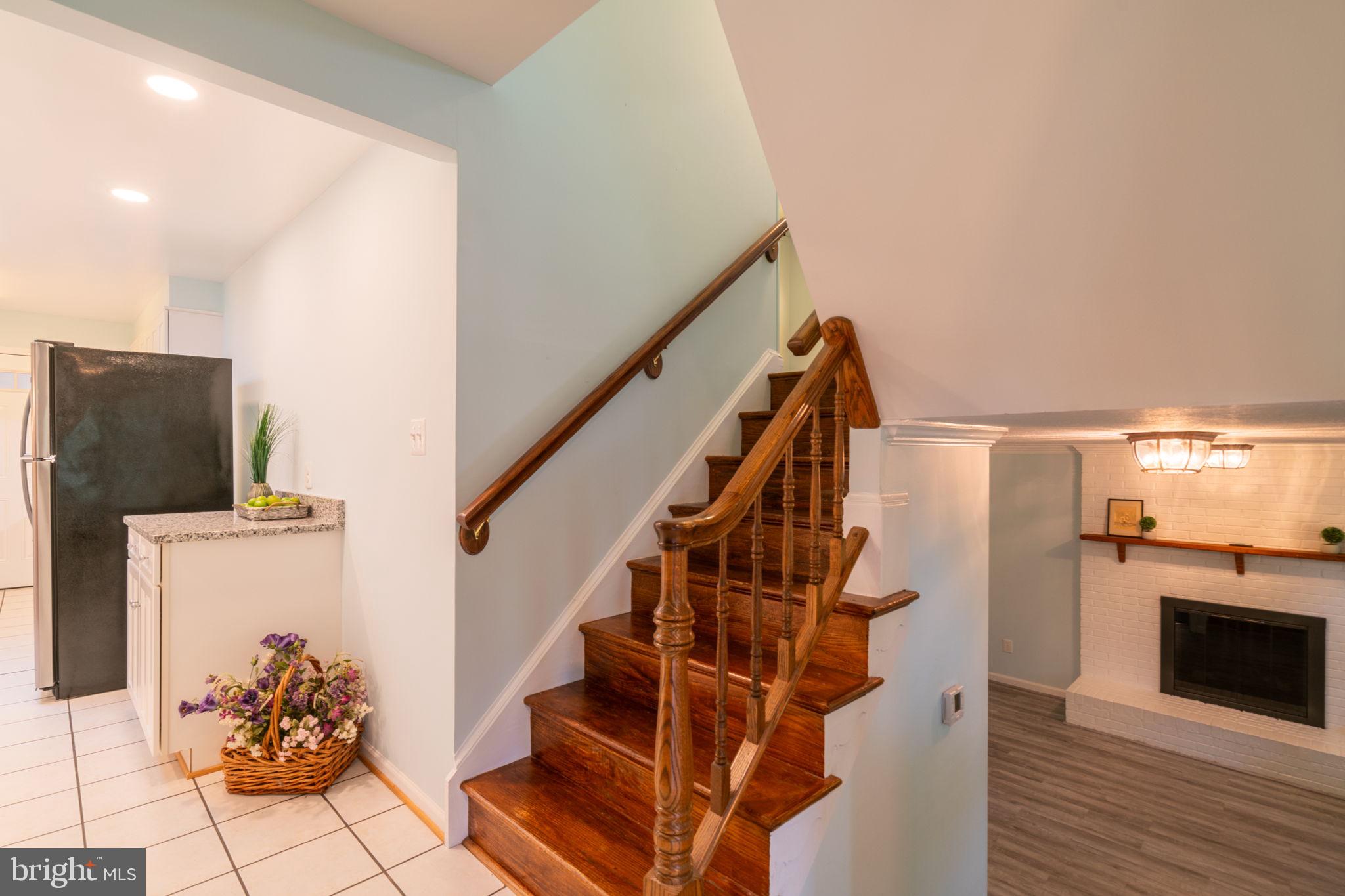MANOR WOODS - Residential