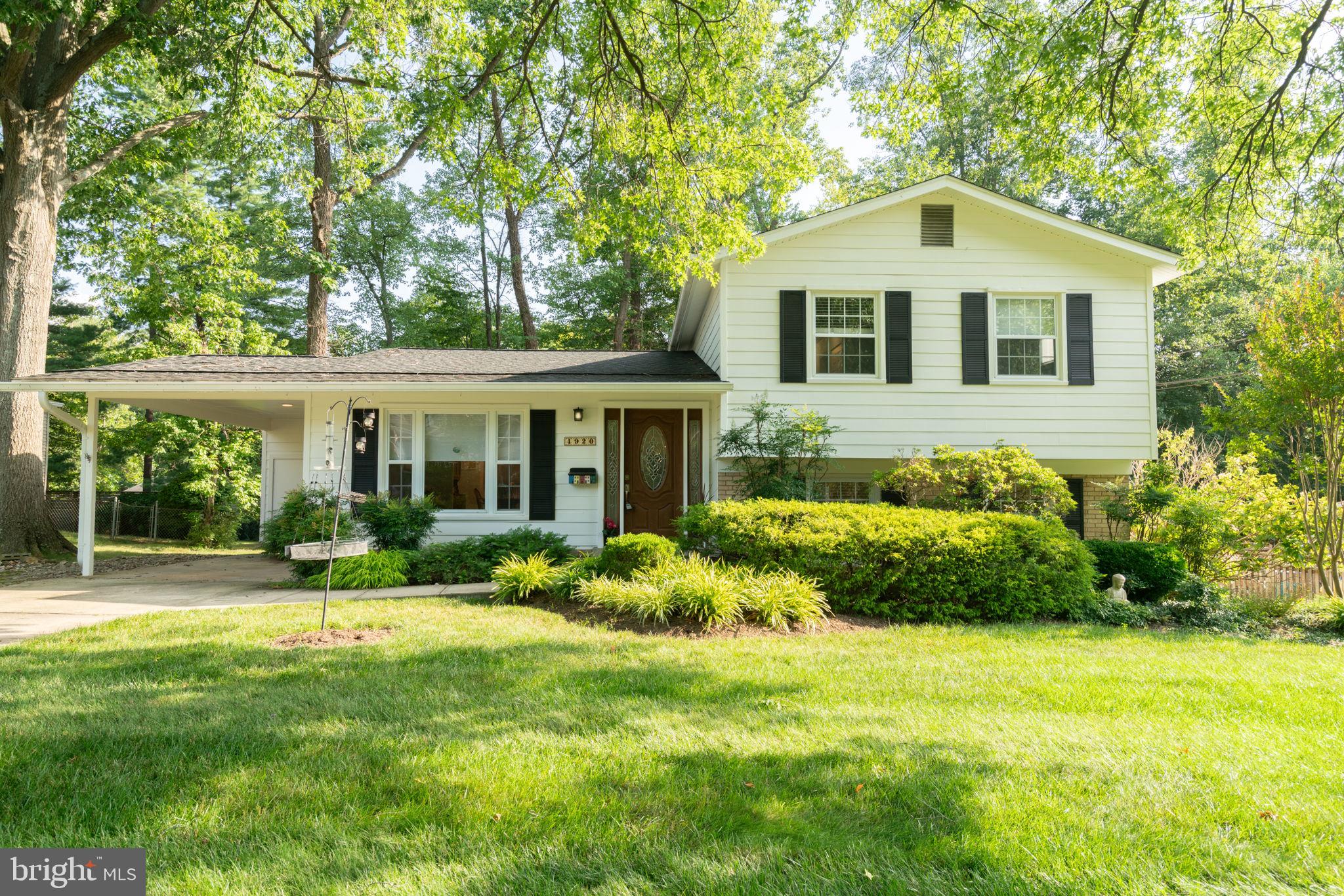 This is the home you have been waiting for! Well maintained  with upgrades through the years, This home  is on a quiet street in Manor Woods area. Split level with four bedrooms upstairs and one additional  den/room/study off the Rec- room. Two and a half baths. Hardwood floors throughout the living room, dining room, and all upstairs bedrooms and hallway. This home has a primary bedroom with a cedar-lined closet and bathroom, three additional bedrooms and another full bathroom  with a linen closet.
Brand new fiber cement (James Hardie) siding (2025),  basement freshly painted & new floors  with sump
pump (2025), full electrical upgrade (2024), complete attic insulation (2023), gas fireplace
(2021), kitchen cabinet upgrades (2020), new vanities in primary bath and Rec-room half bath.
Screened back porch for relaxing. Welcome Home!