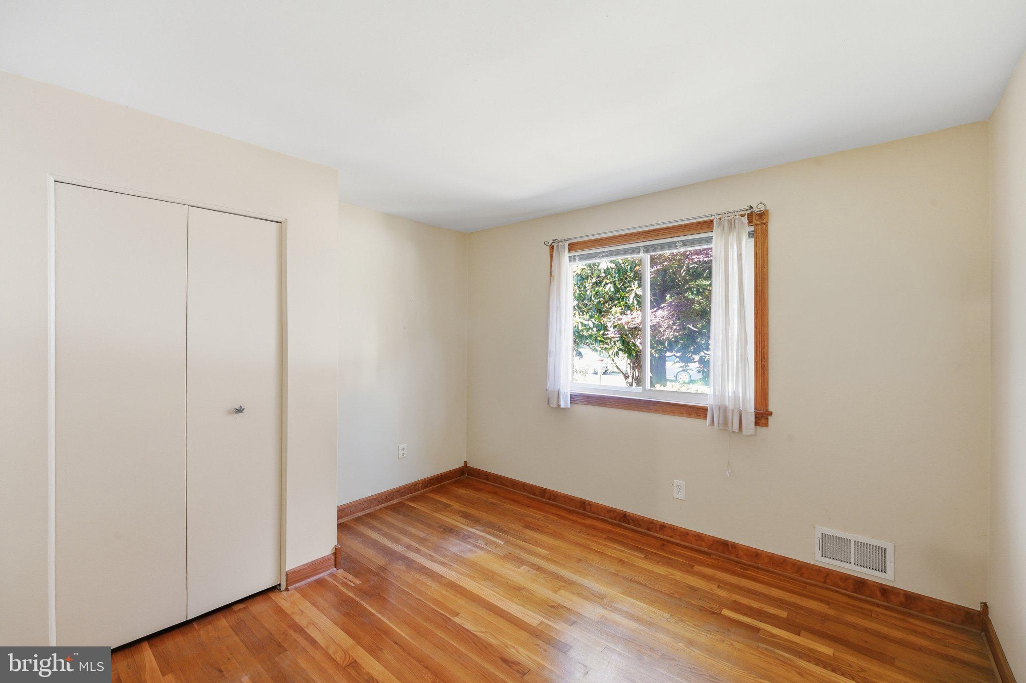 EAST SPRINGBROOK - Residential