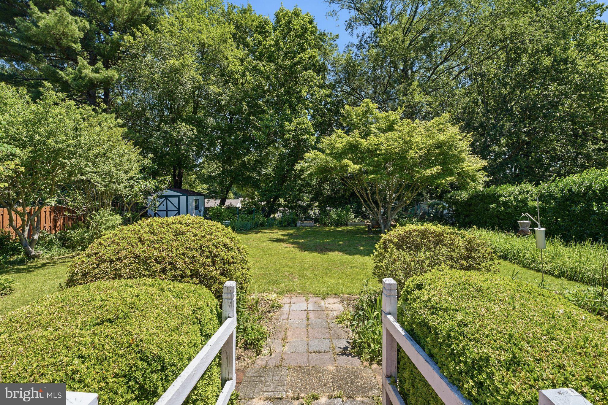 EAST SPRINGBROOK - Residential
