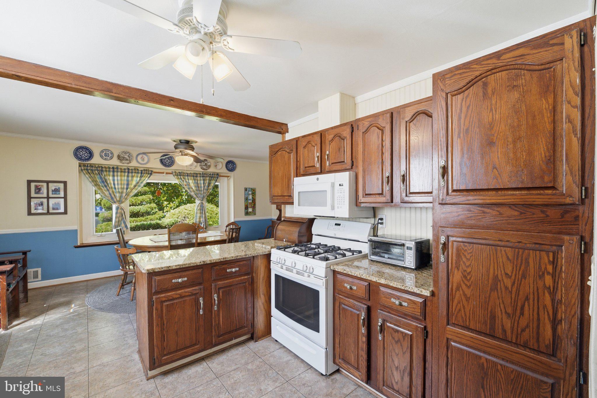 EAST SPRINGBROOK - Residential