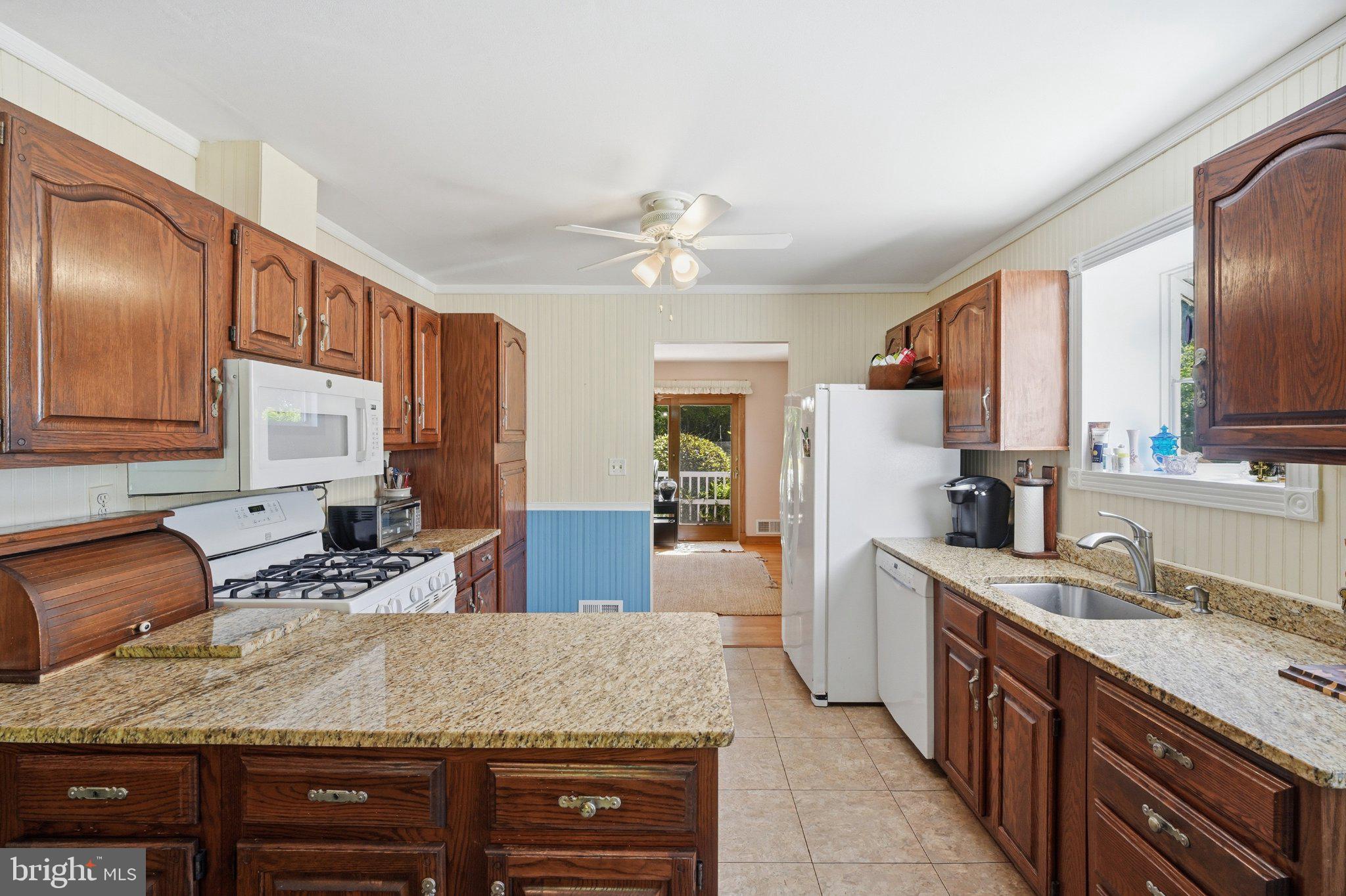 EAST SPRINGBROOK - Residential
