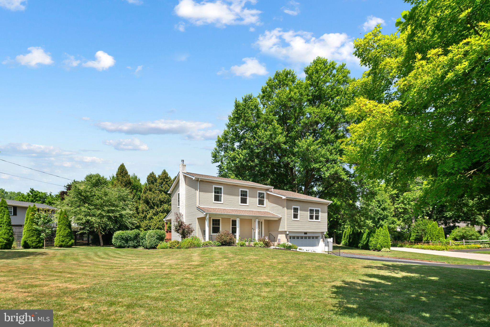 MAPLE GLEN - Residential