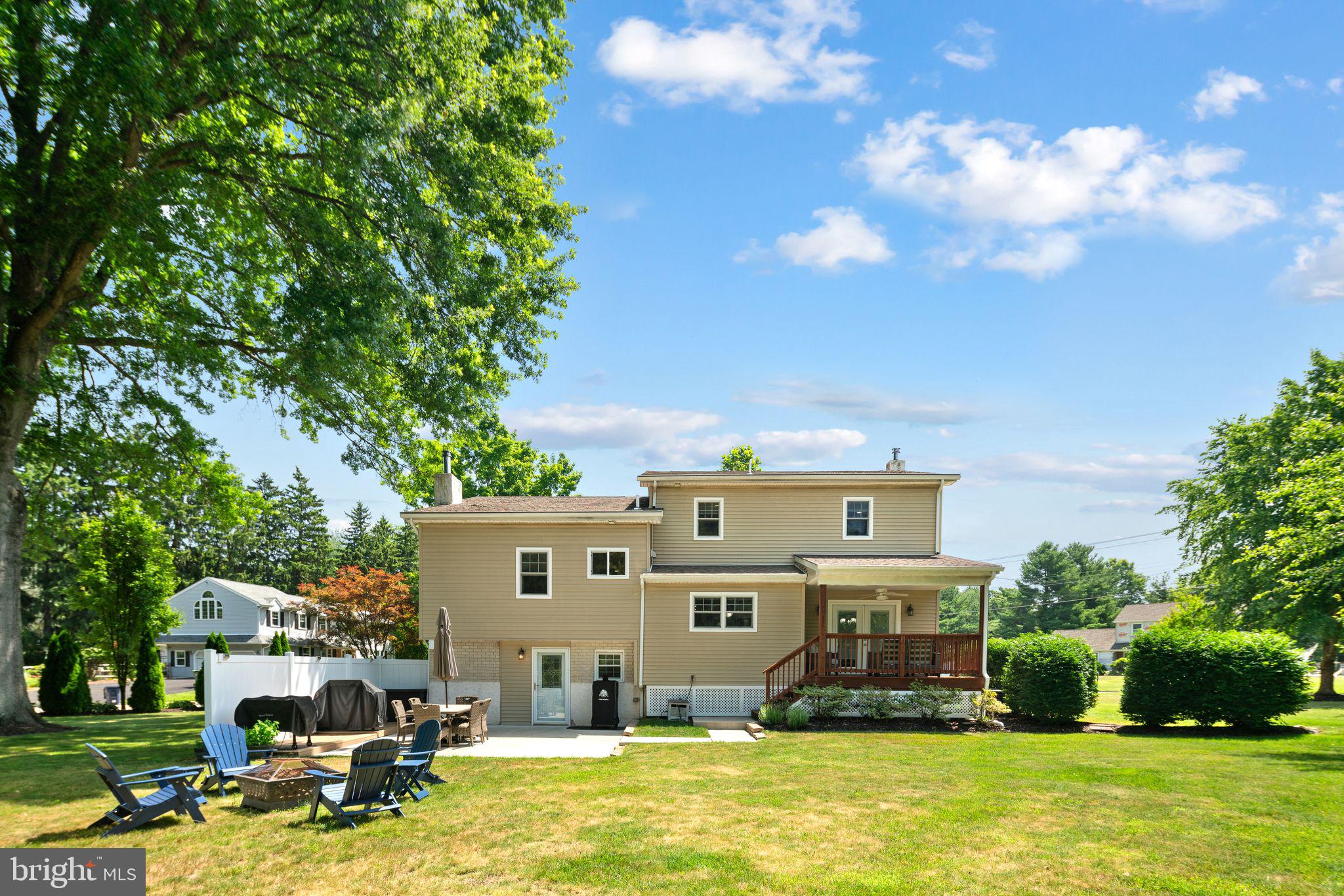 MAPLE GLEN - Residential
