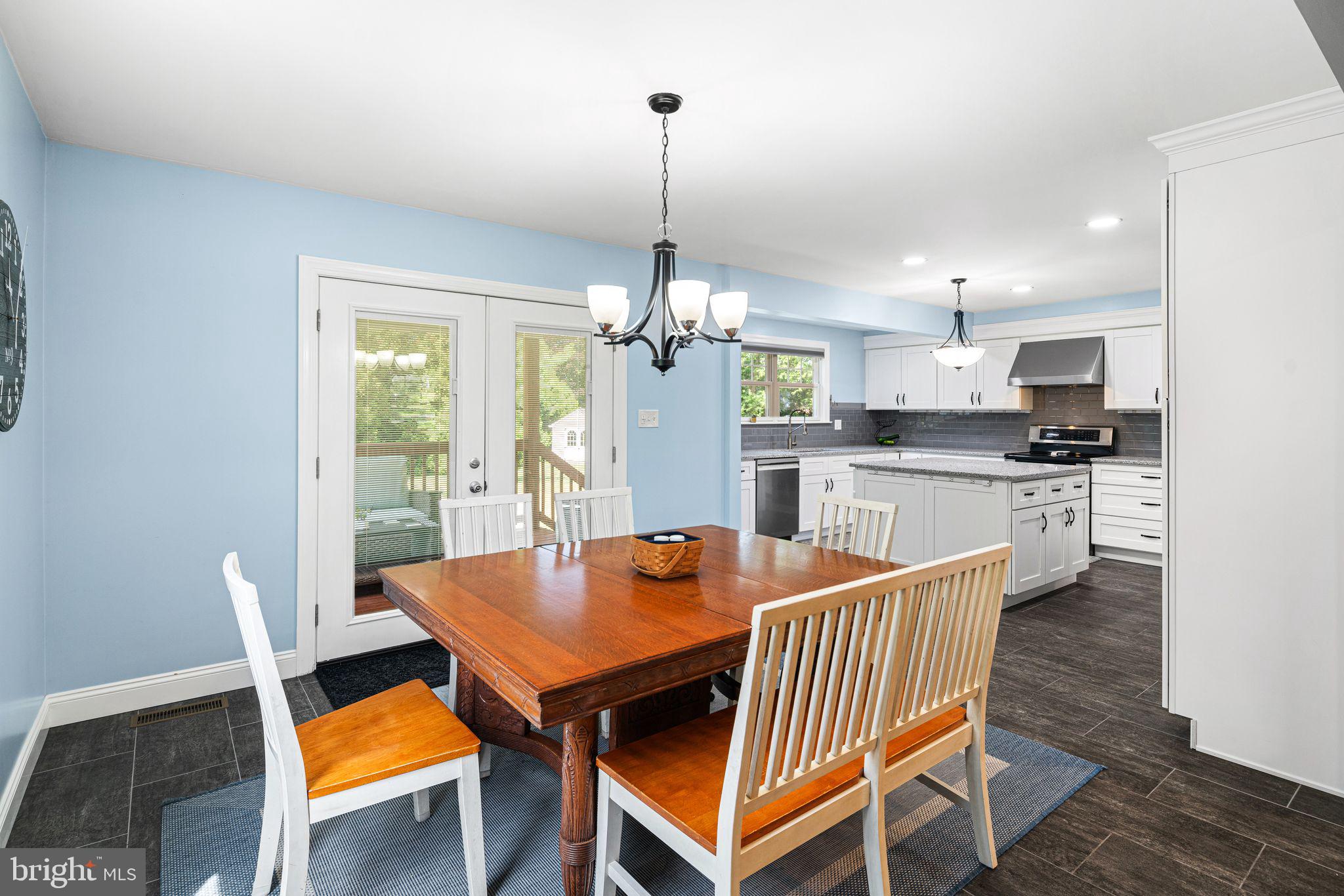 MAPLE GLEN - Residential