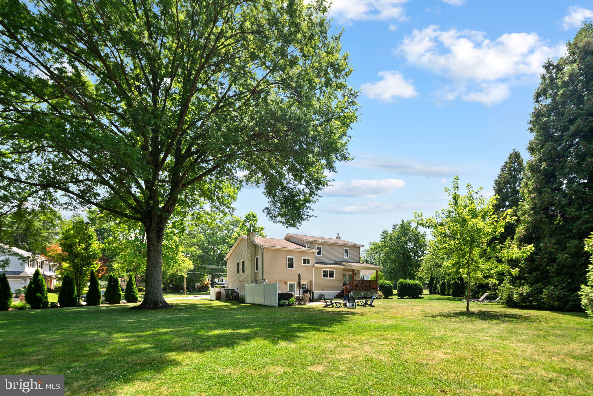 MAPLE GLEN - Residential