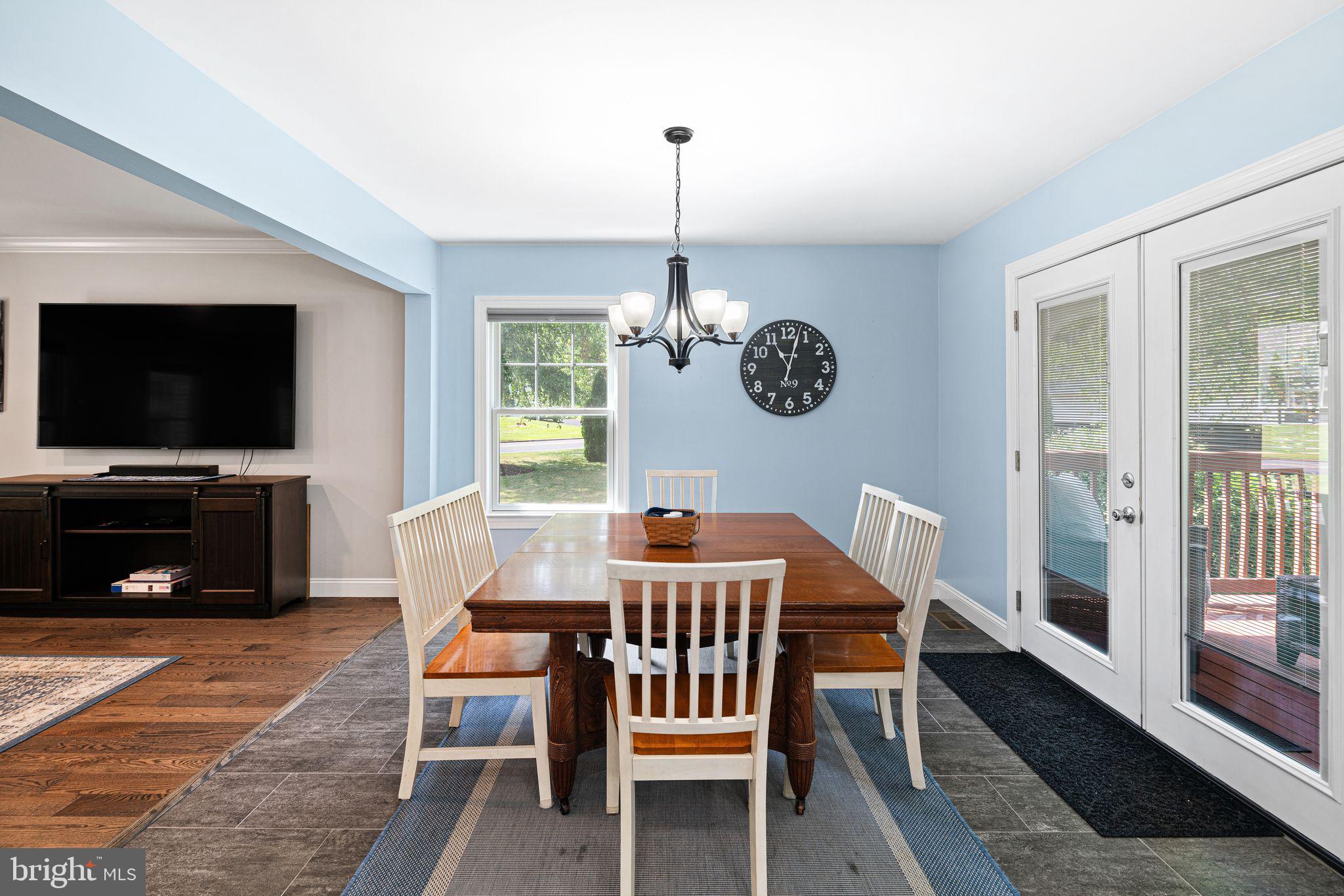 MAPLE GLEN - Residential