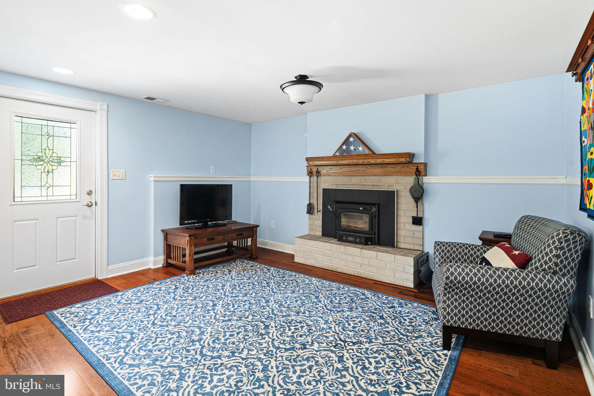 MAPLE GLEN - Residential