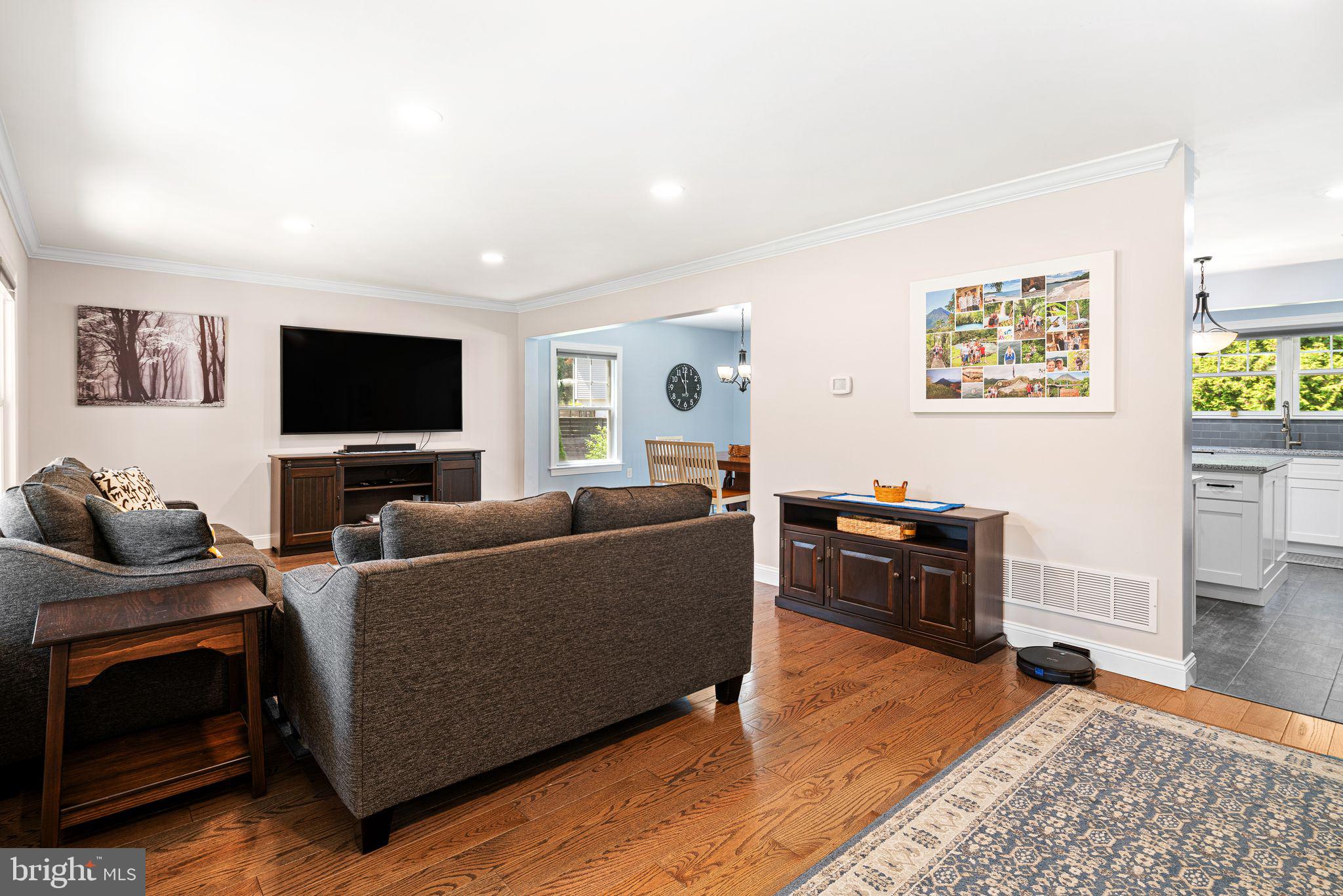 MAPLE GLEN - Residential