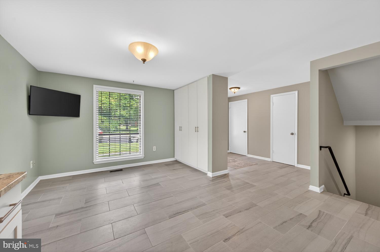 CARDINAL GLEN - Residential