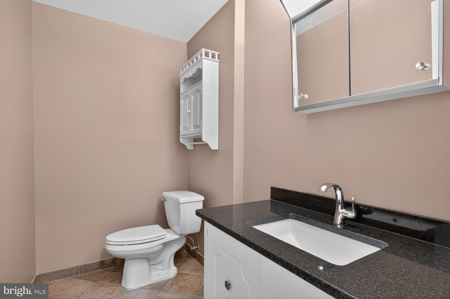 CARDINAL GLEN - Residential