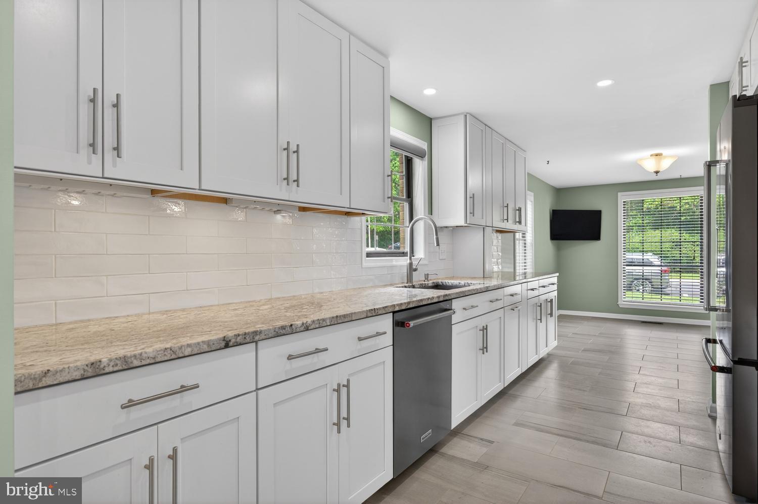 CARDINAL GLEN - Residential