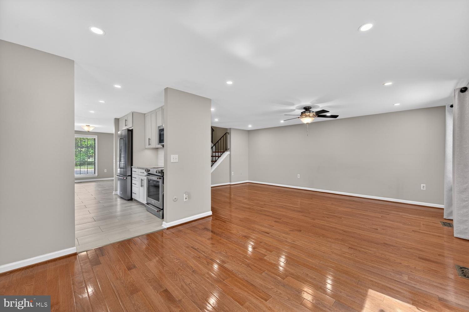CARDINAL GLEN - Residential