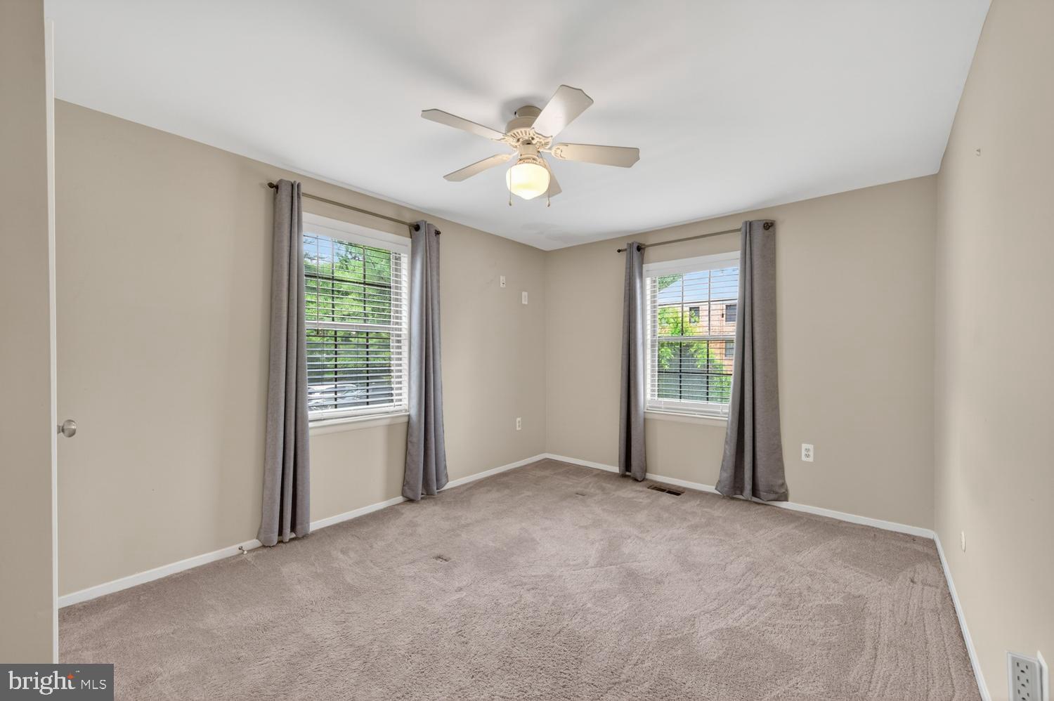 CARDINAL GLEN - Residential