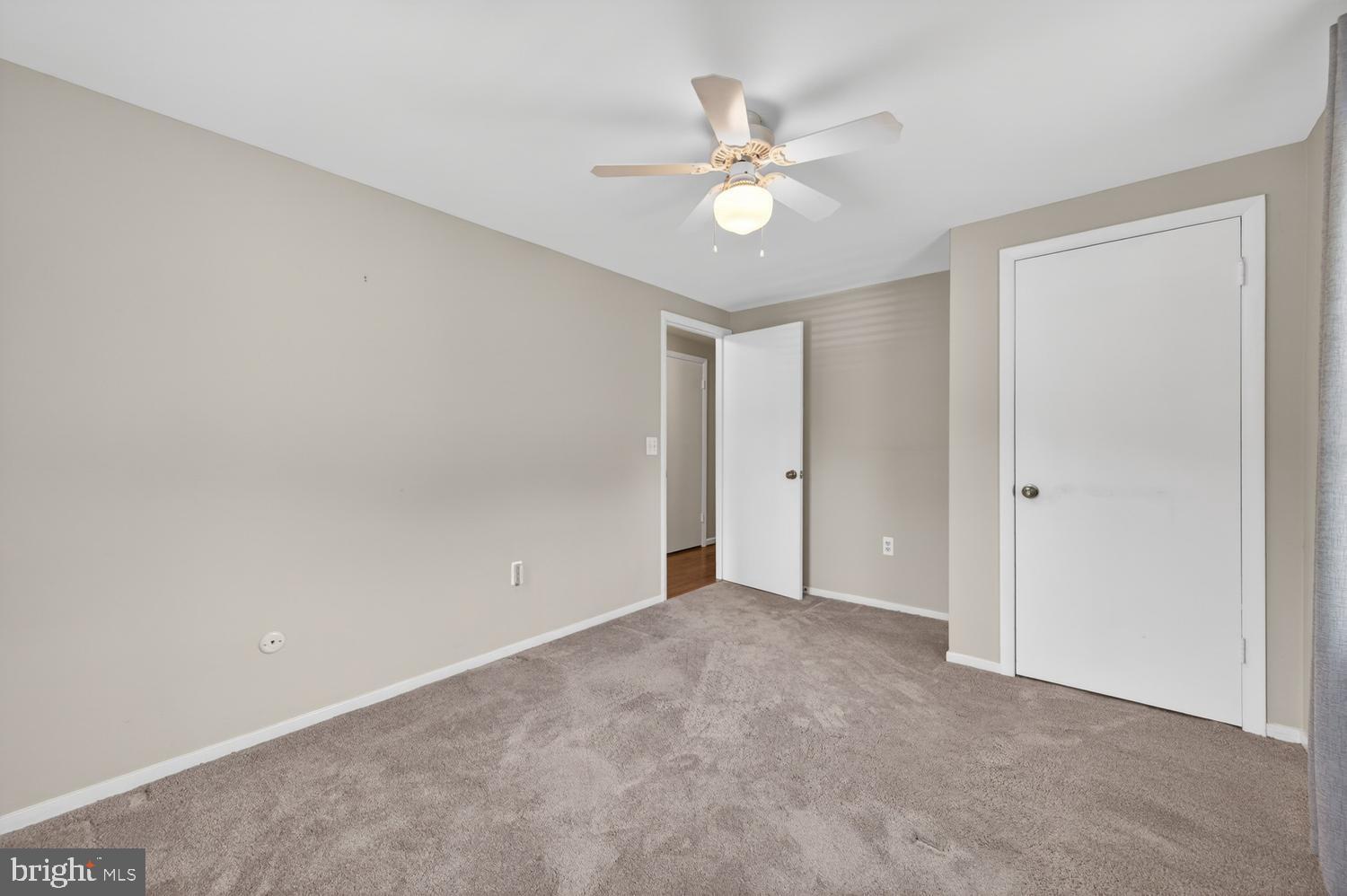 CARDINAL GLEN - Residential