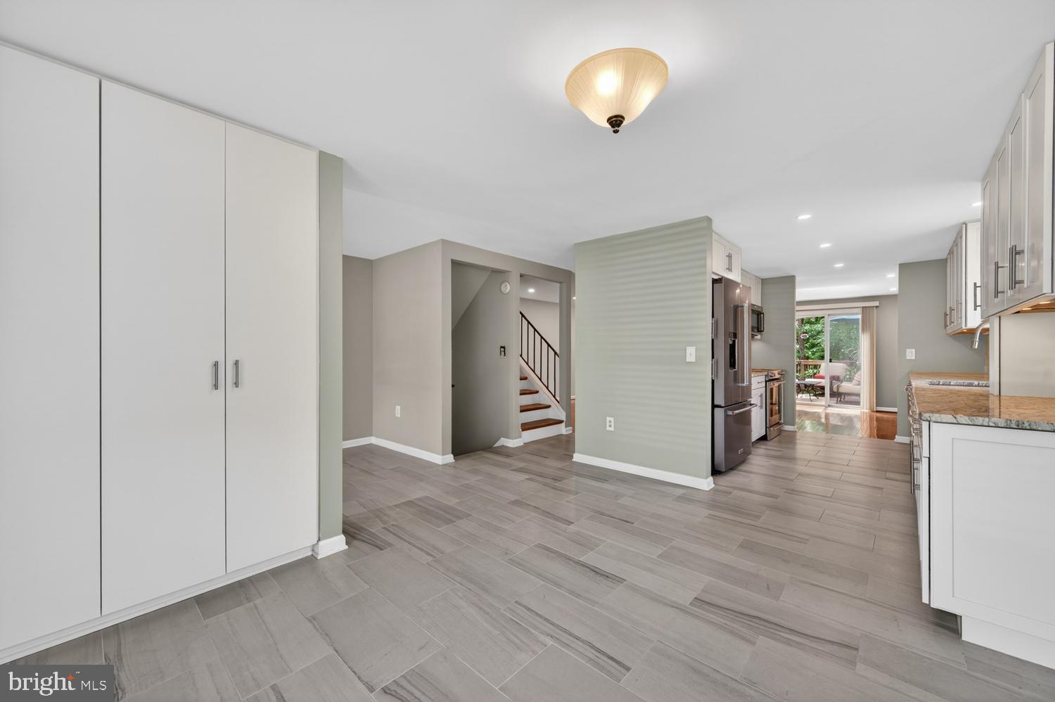 CARDINAL GLEN - Residential