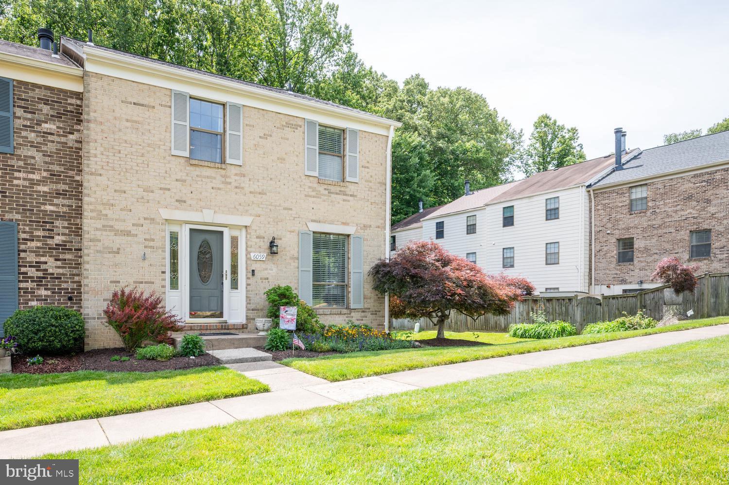 CARDINAL GLEN - Residential