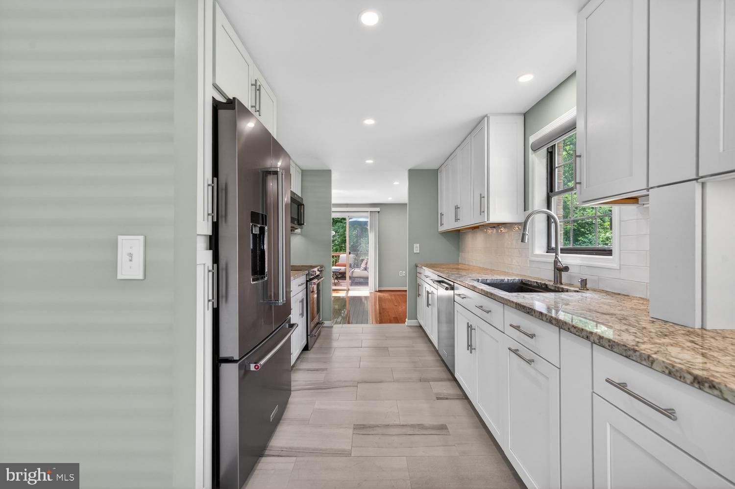 CARDINAL GLEN - Residential