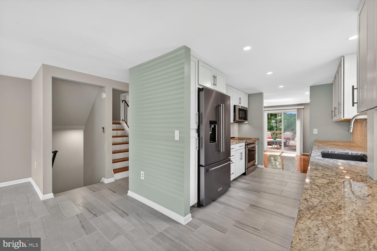CARDINAL GLEN - Residential
