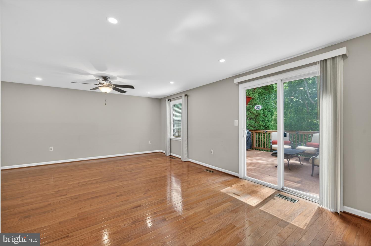 CARDINAL GLEN - Residential